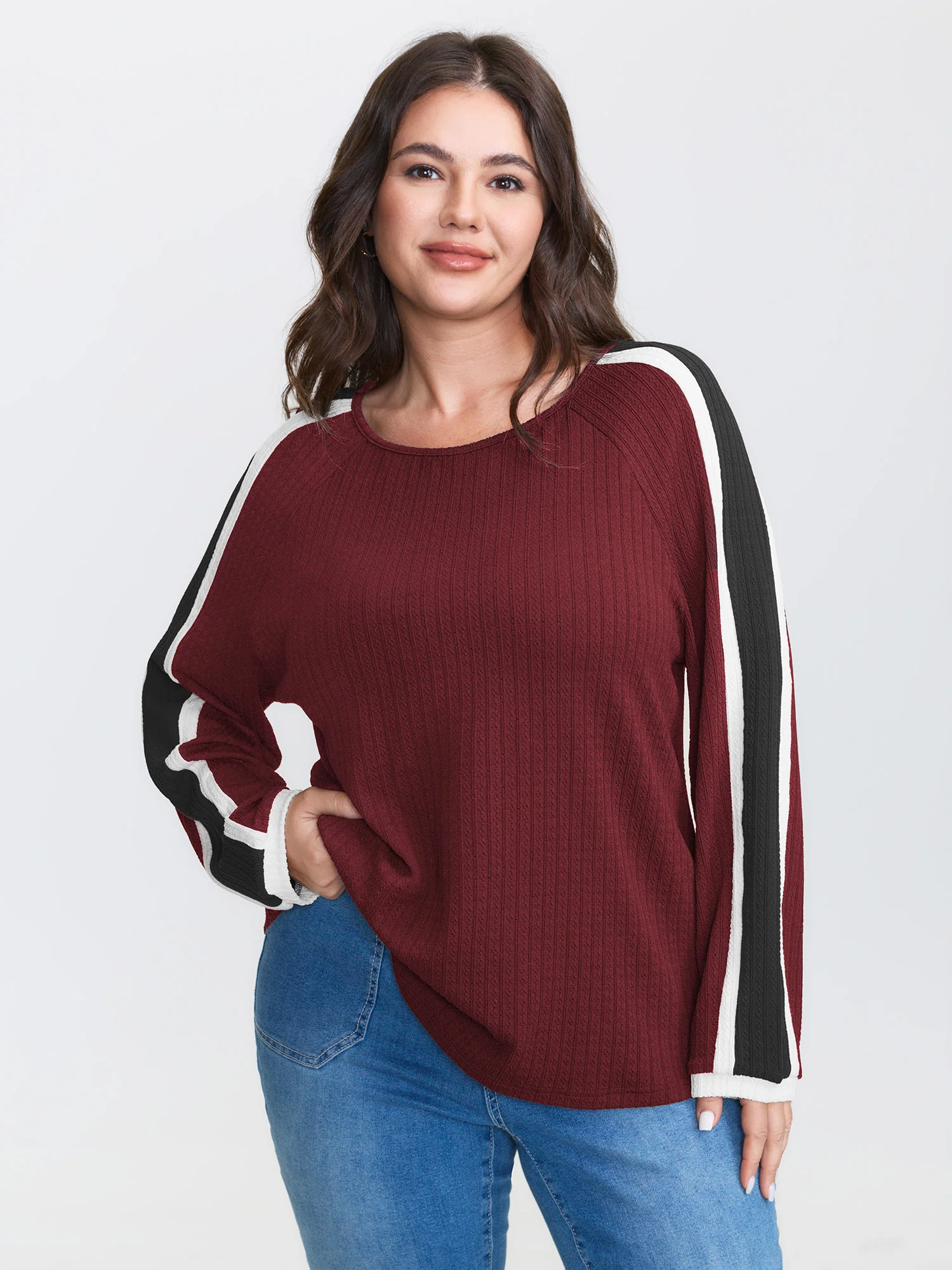 Striped Shoulder Textured Contrast T-Shirt - Image 5