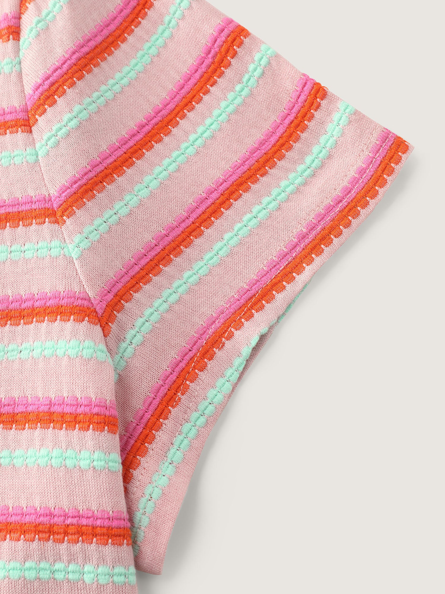 Striped Stretchy Round Neck T-Shirt - Image 8