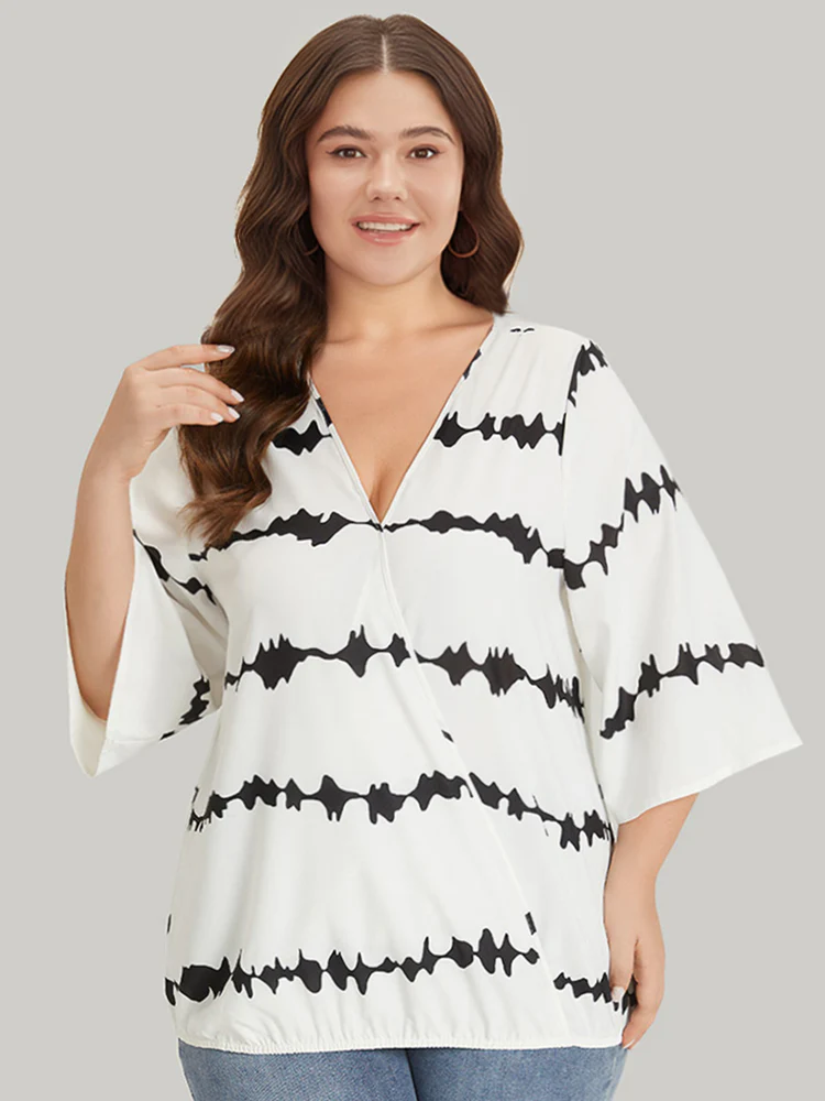 Striped Tie Dye V Neck Gathered Blouse - Image 3