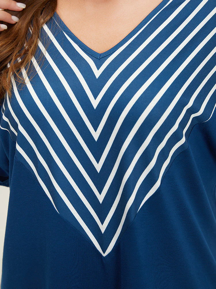Striped V Neck Batwing Sleeve Geometric T-shirt - Image 6