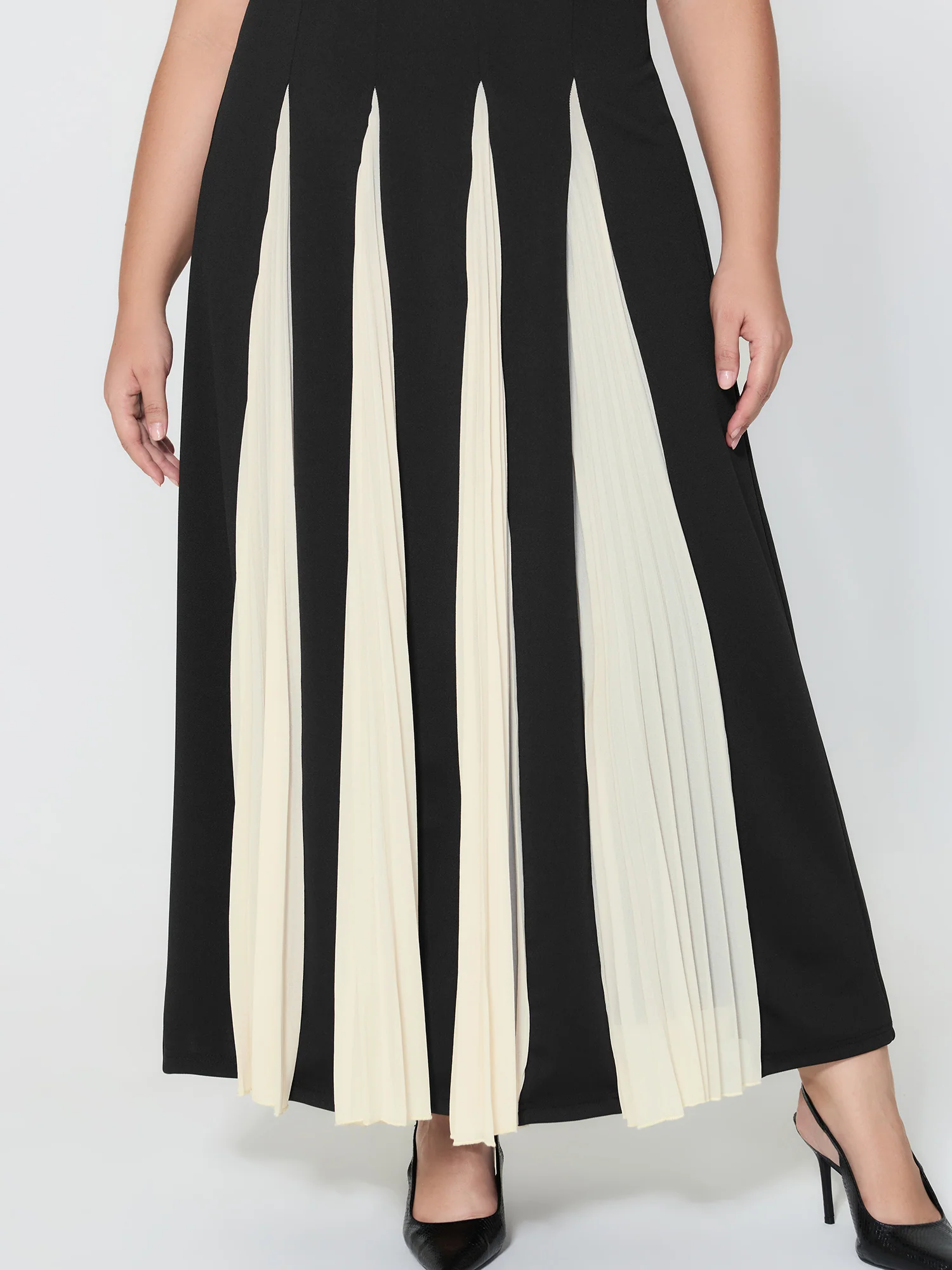 Stripes Color Contrast Detachable Straps Maxi Dress - Image 4