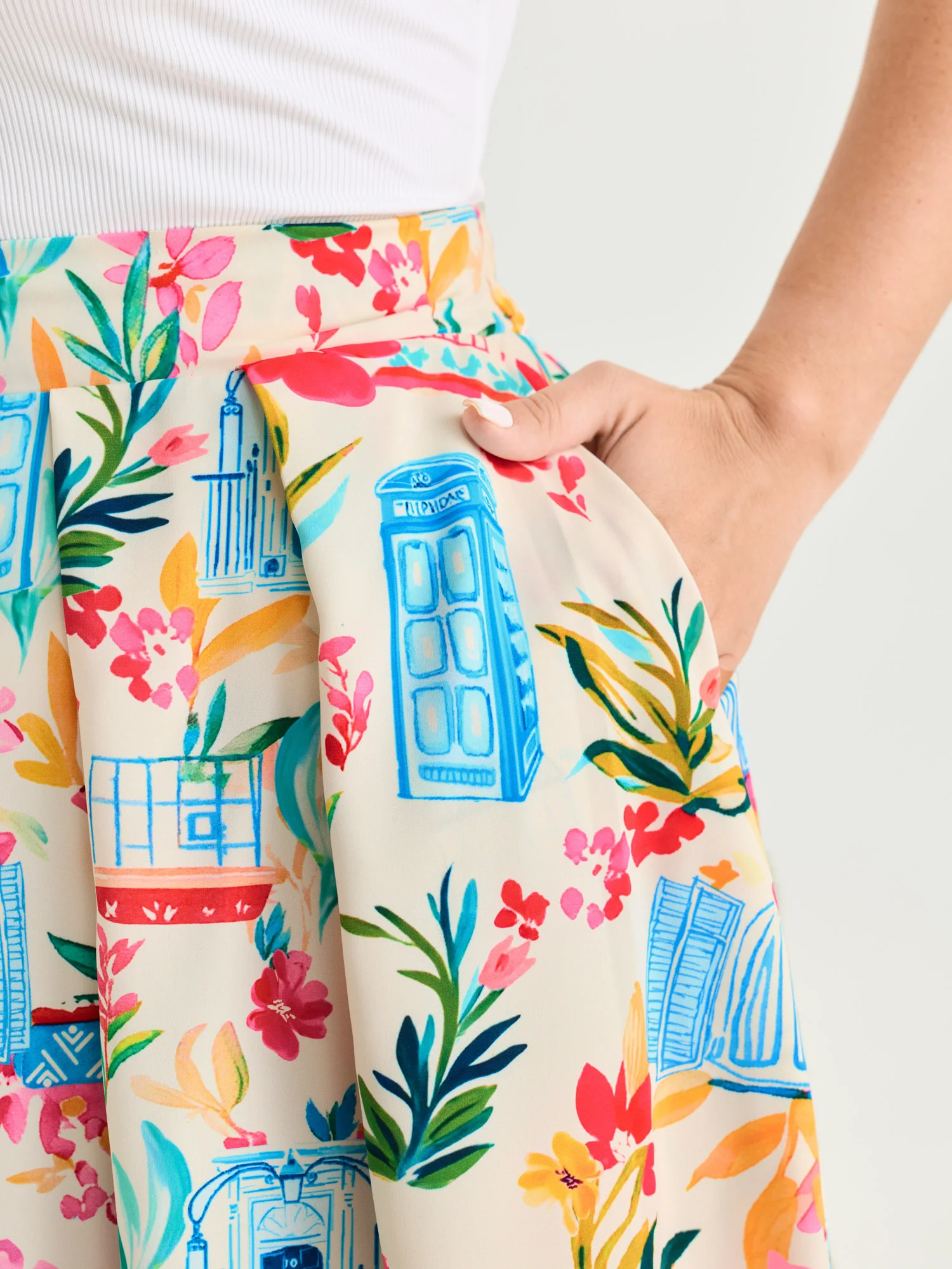 Summer Breeze Pleated Maxi Skirt - Image 3