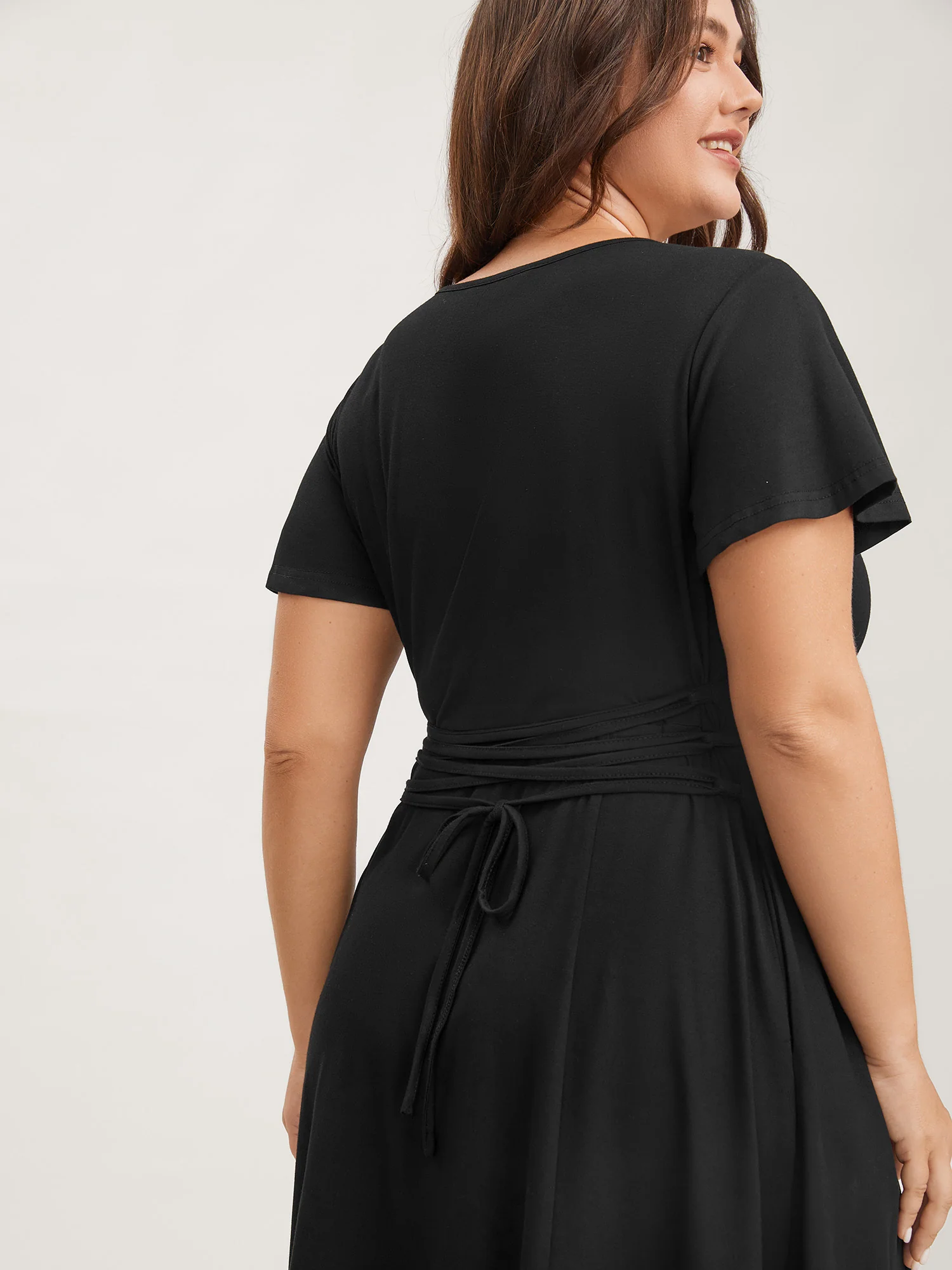 Super Stretchy Back-Tie Pockets Midi Dress - Image 2