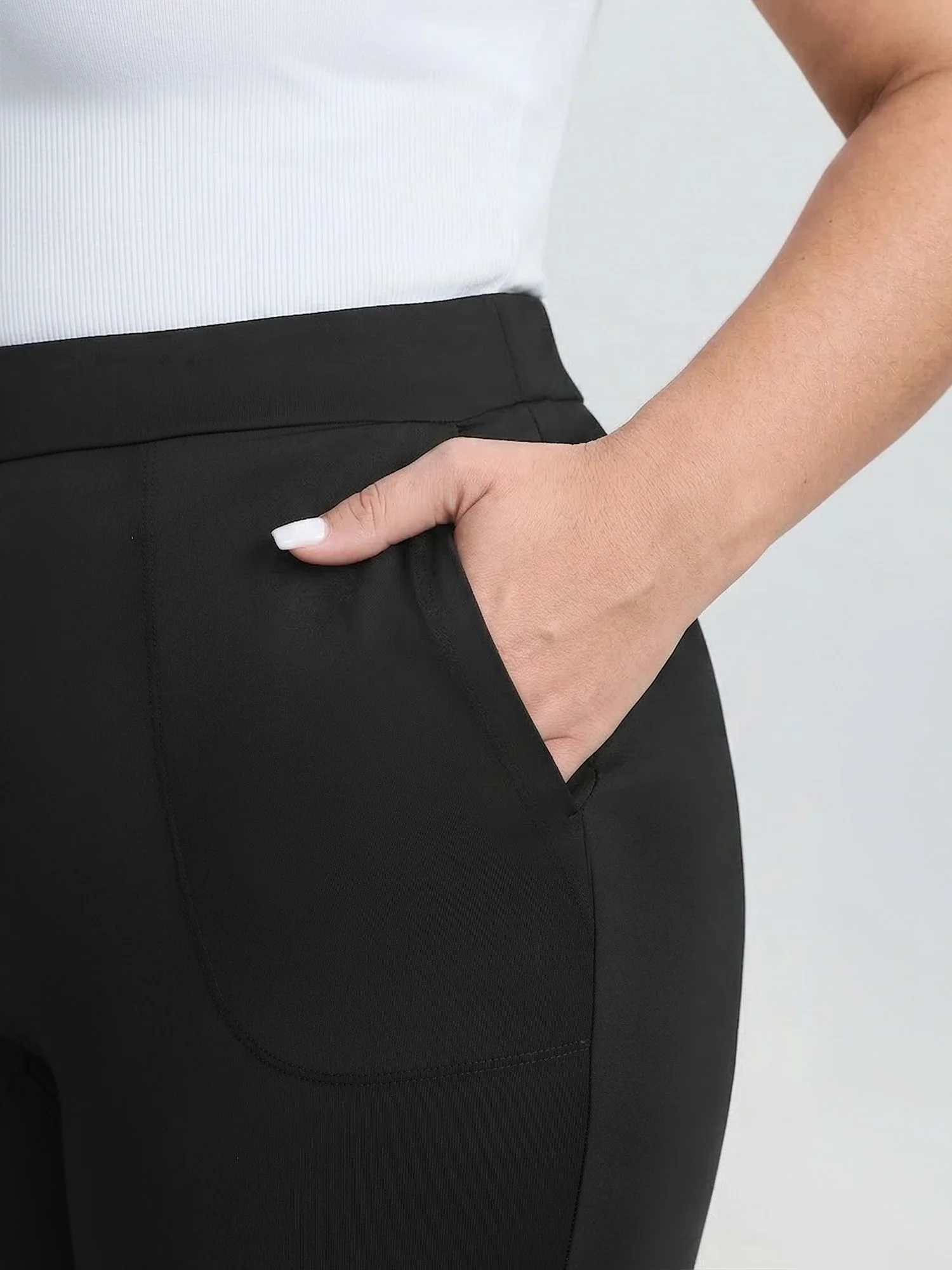 Super Stretchy Pockets Pants - Image 3
