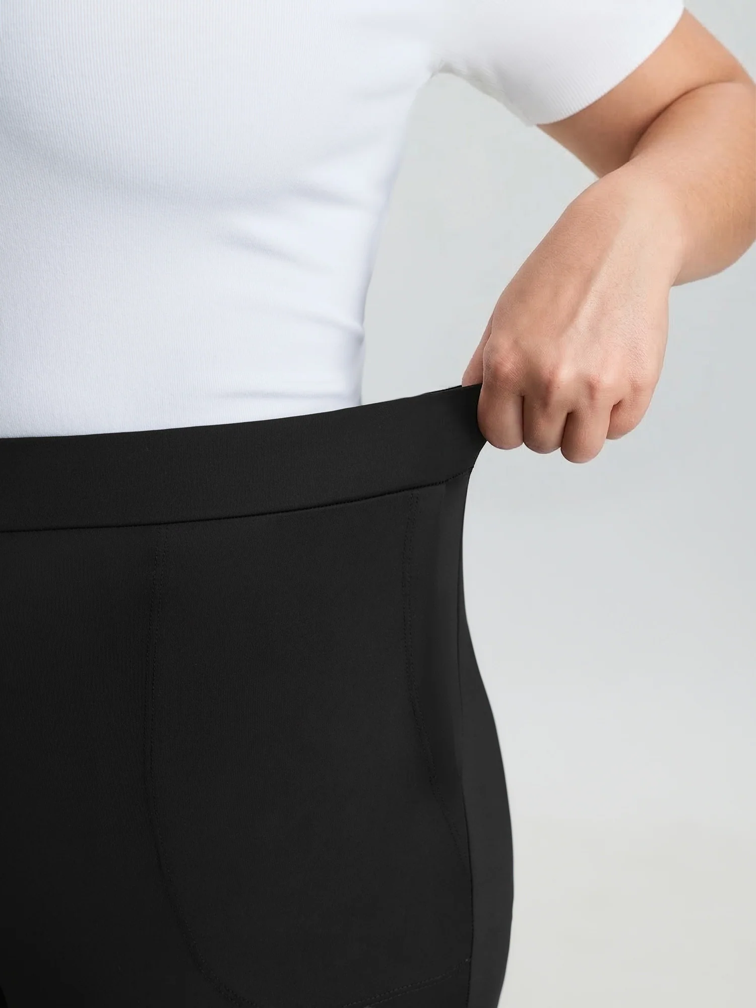 Super Stretchy Pockets Pants - Image 4