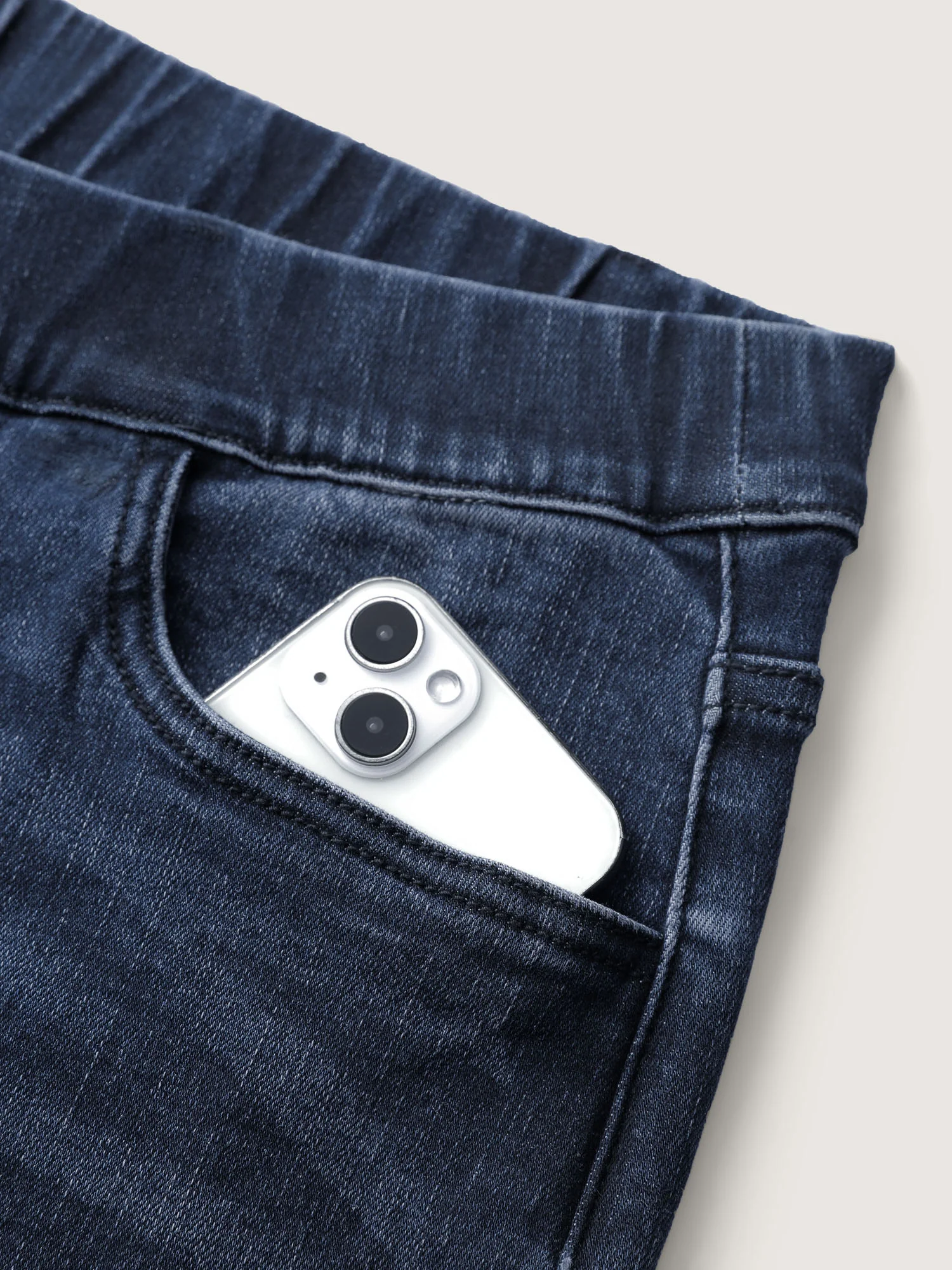 Super Stretchy Pull-On Cropped Skinny-Fit Jeans - Image 7