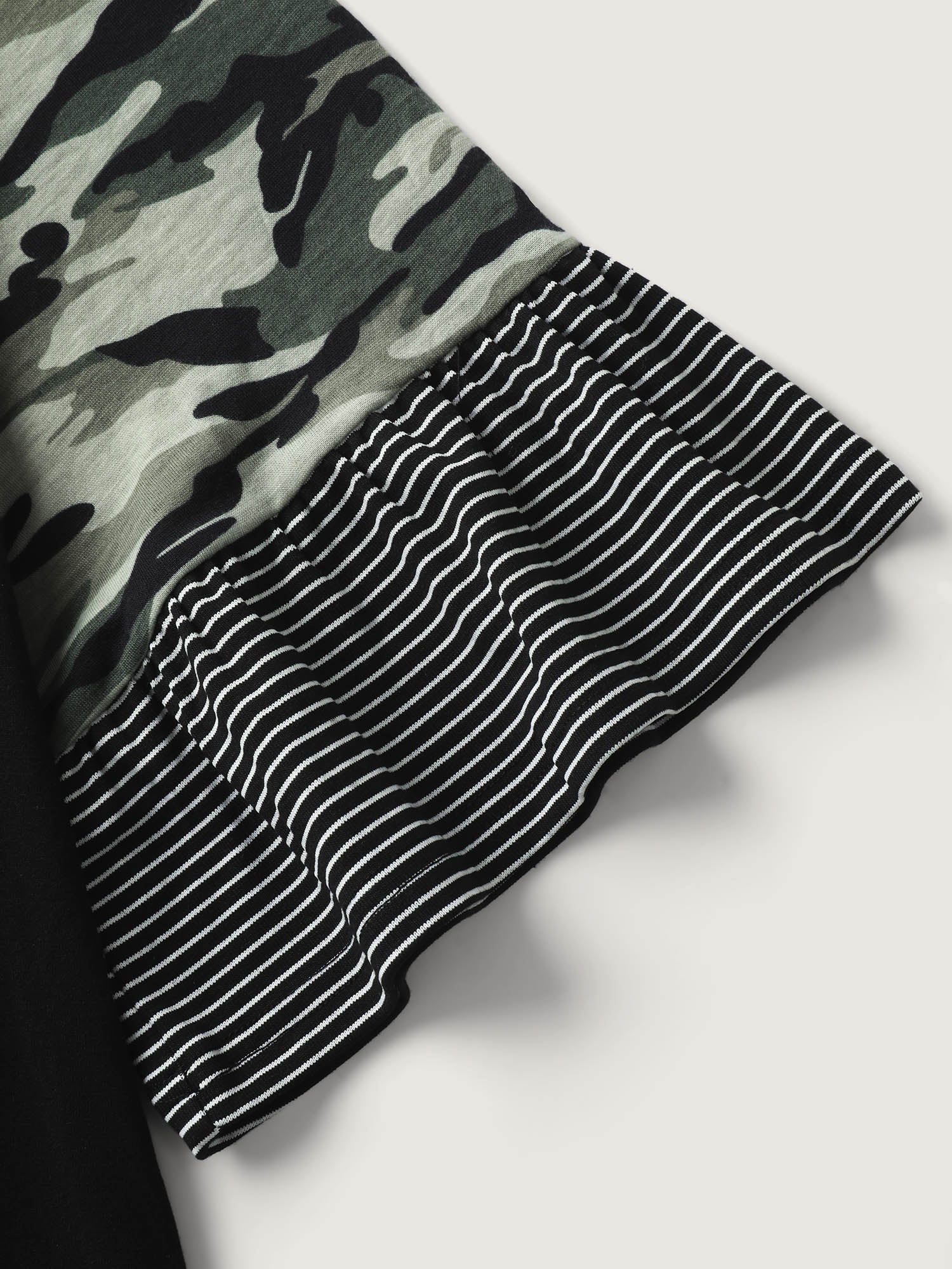 Supersof Camouflage Sleeve Contrast T-Shirt - Image 5