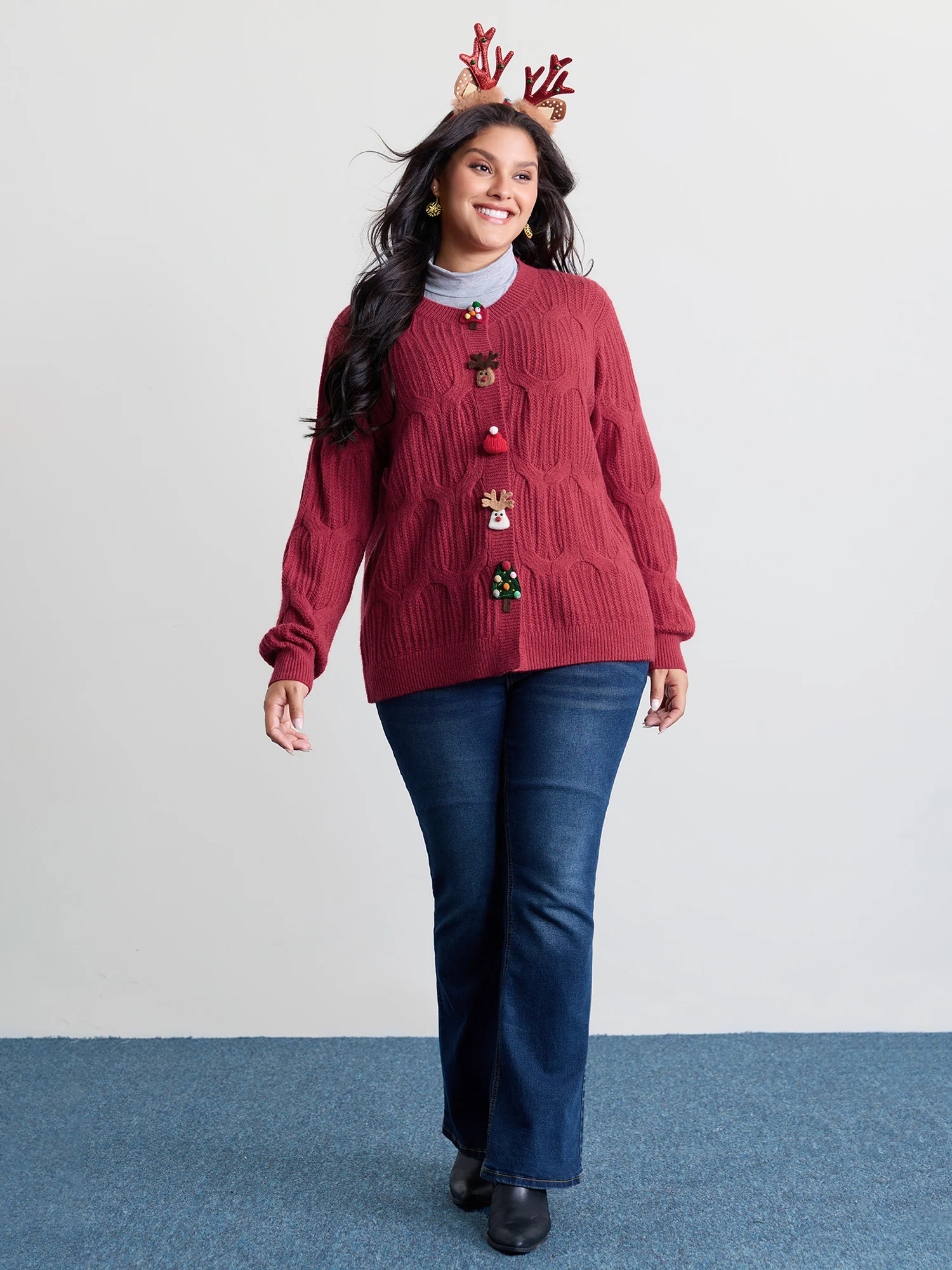 Supersoft 3D Button Cozy Holiday Knit Cardigan - Image 3