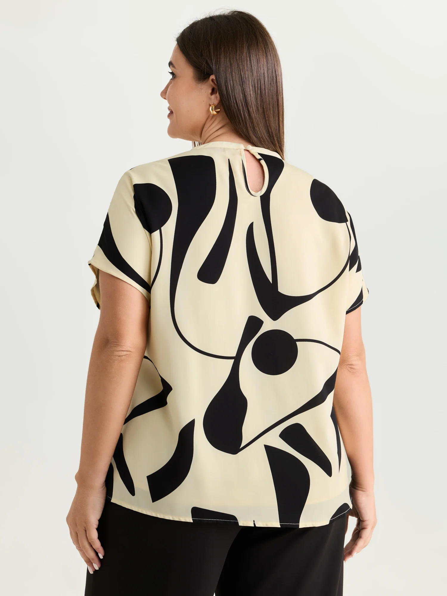 Supersoft Abstract Print Breathable Blouse - Image 4