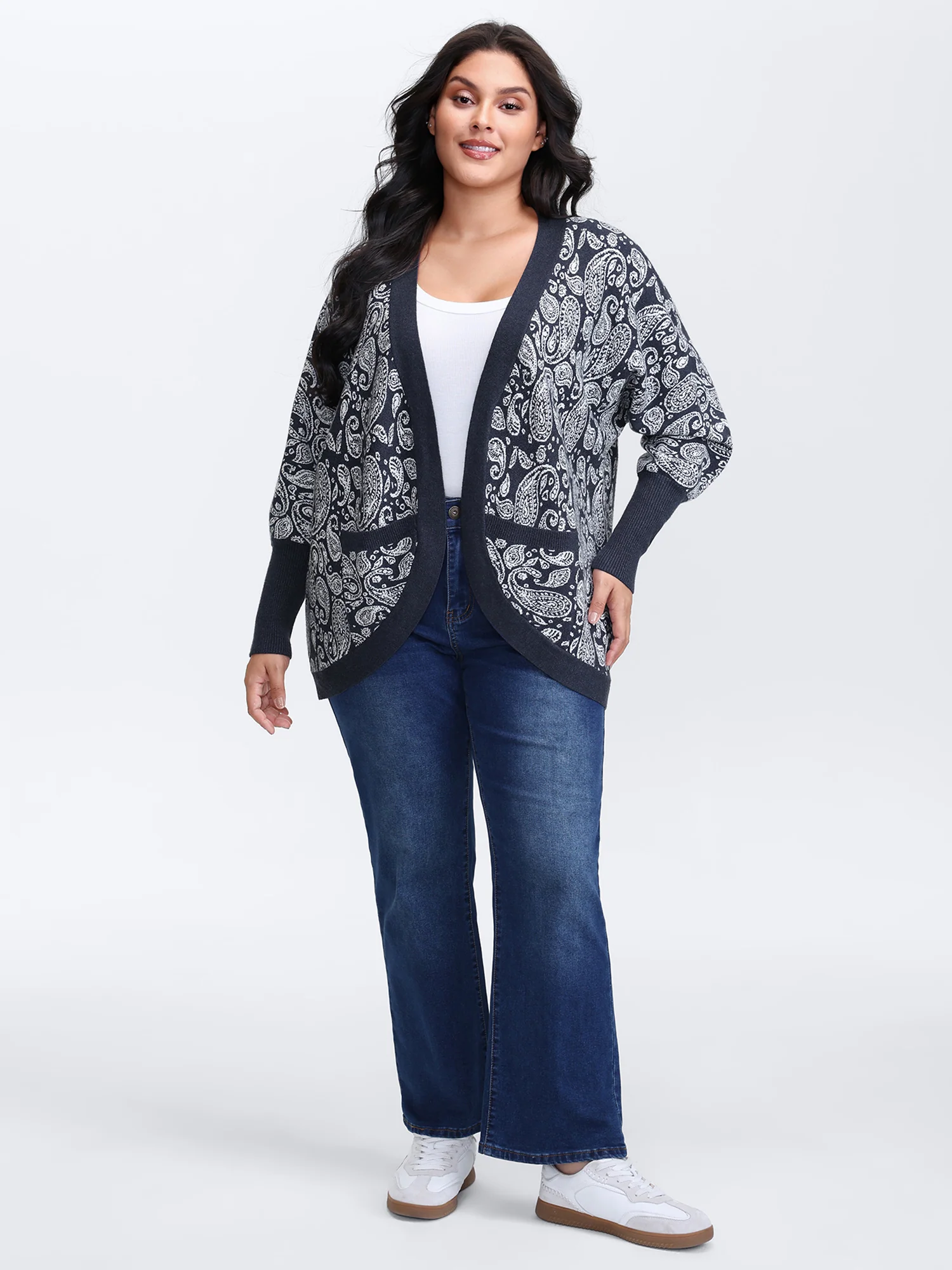 Supersoft Arc Hem Paisley Print Pocket Knit Cardigan - Image 3