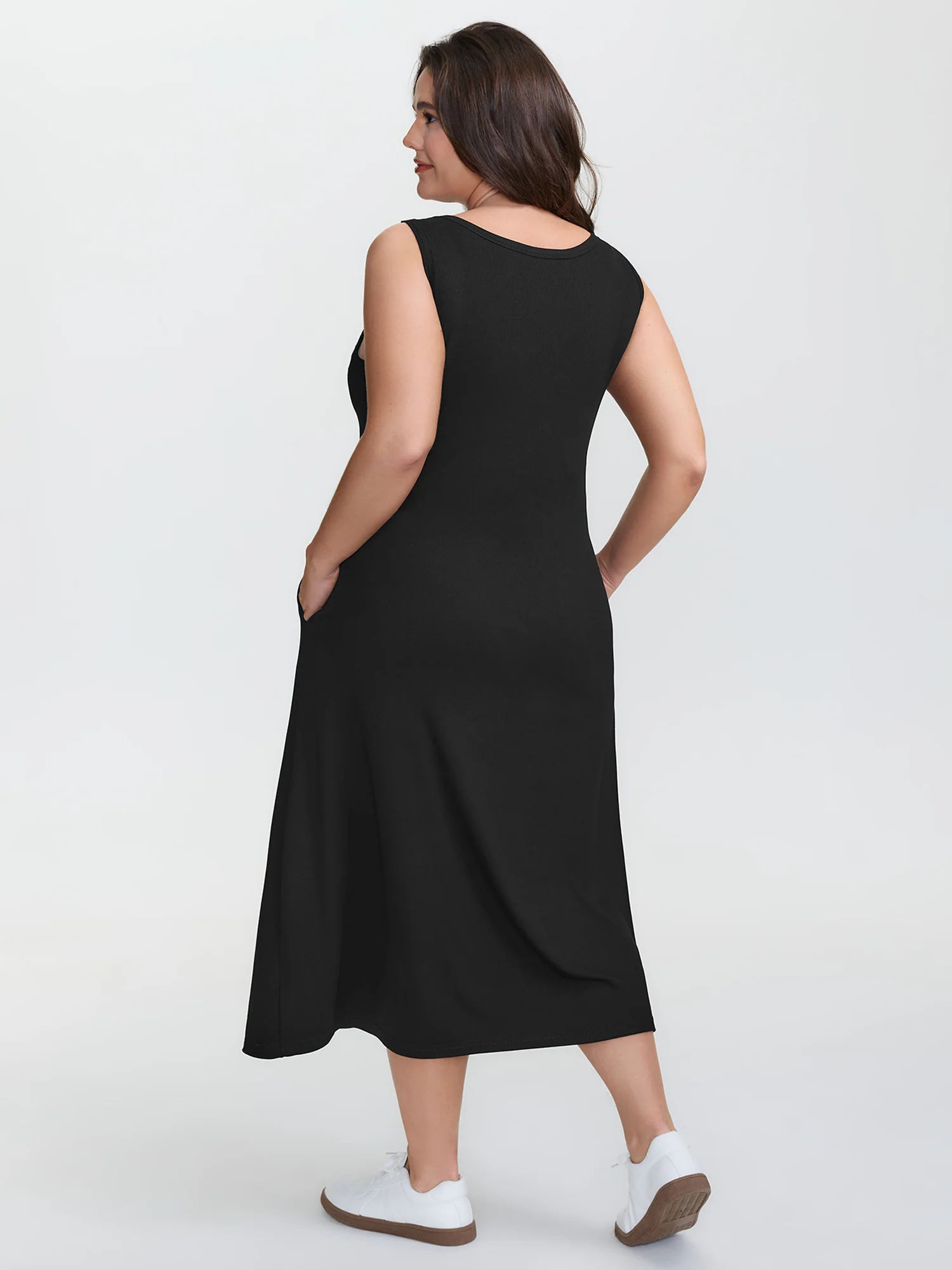 Supersoft Built-in Padded Scoop Neck Midi Dress - Image 5