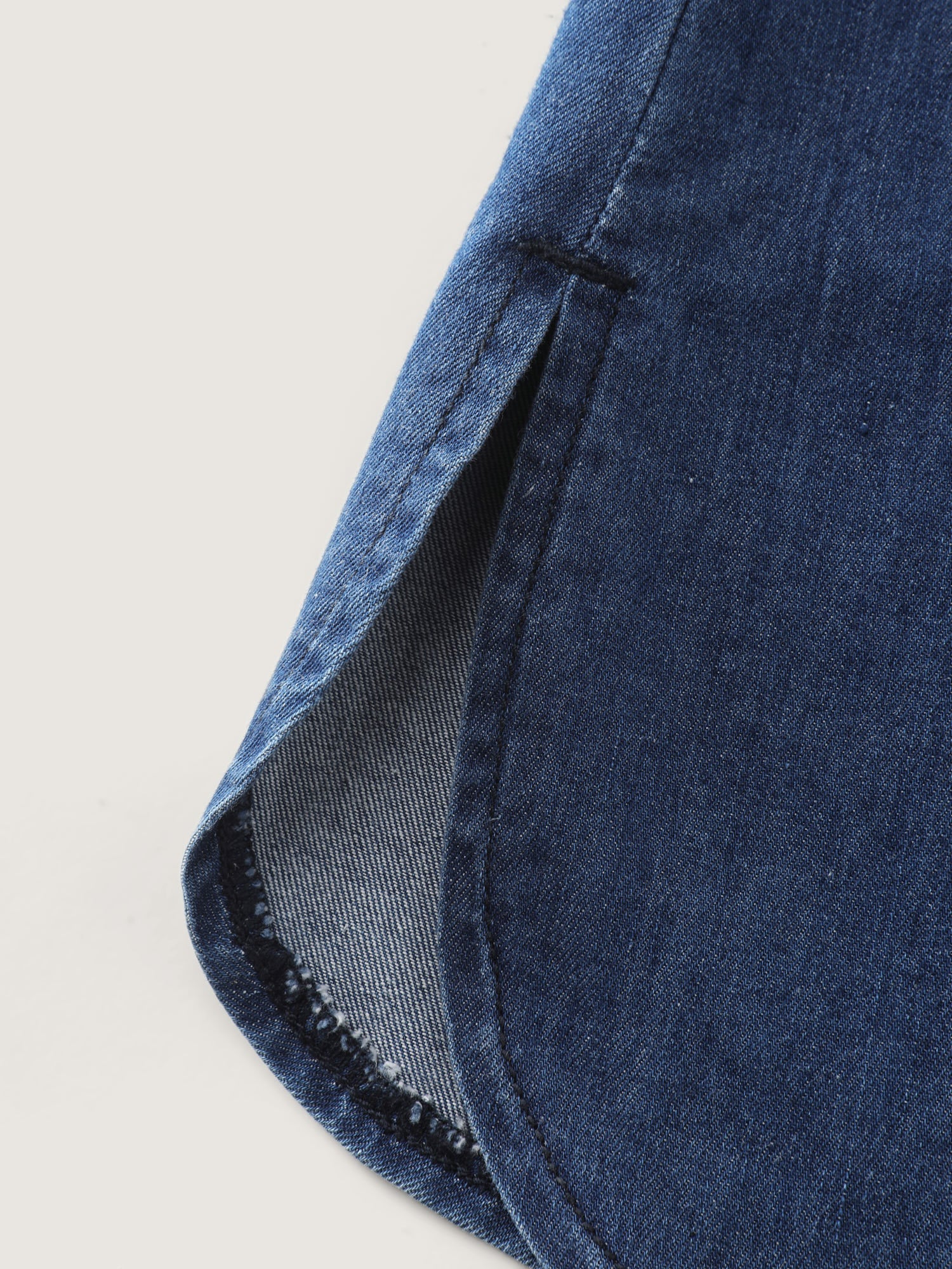Supersoft Button Down Pockets Denim Jacket - Image 6