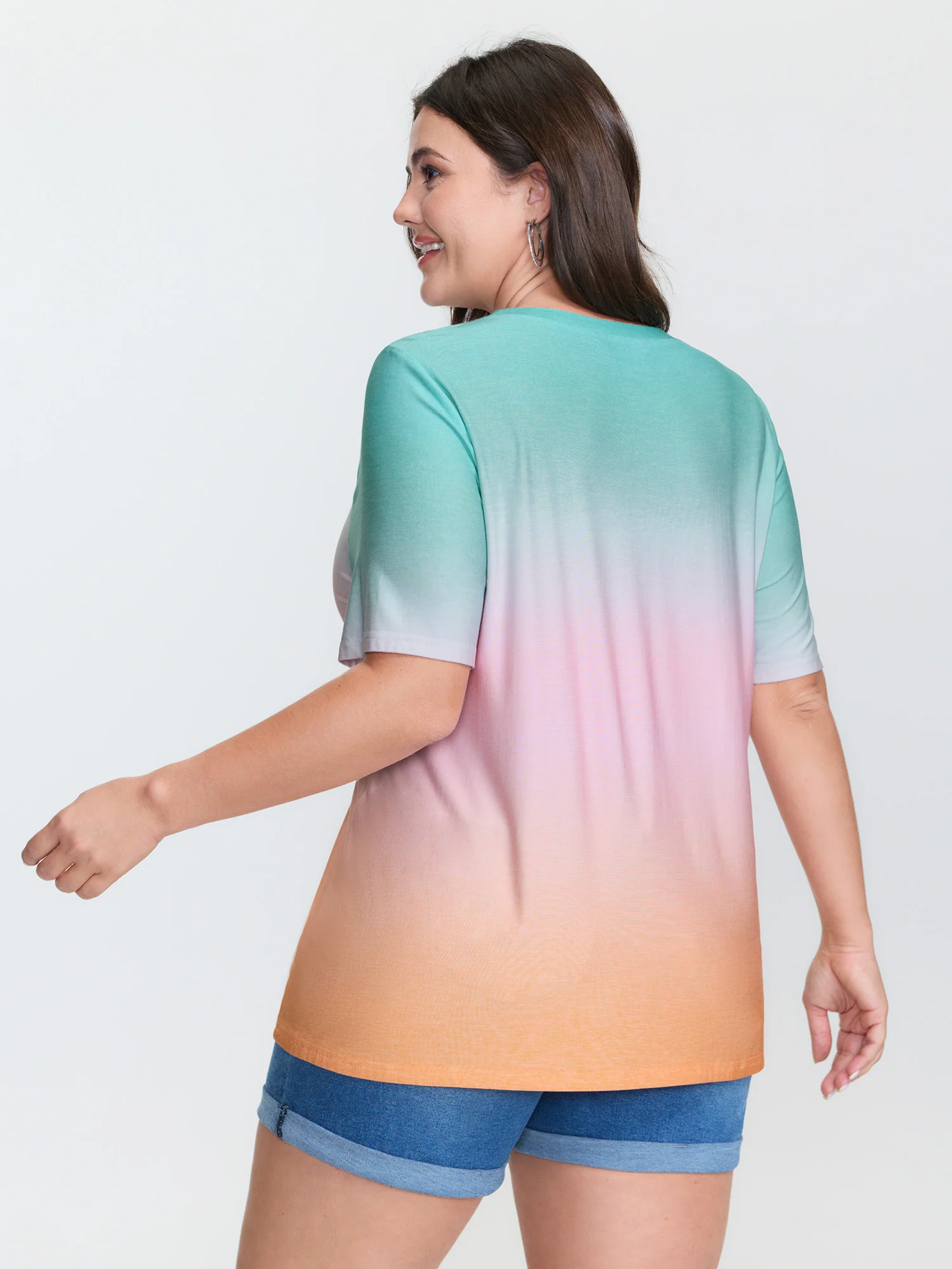 Supersoft Color Gradient Embrace New Days T-Shirt - Image 4