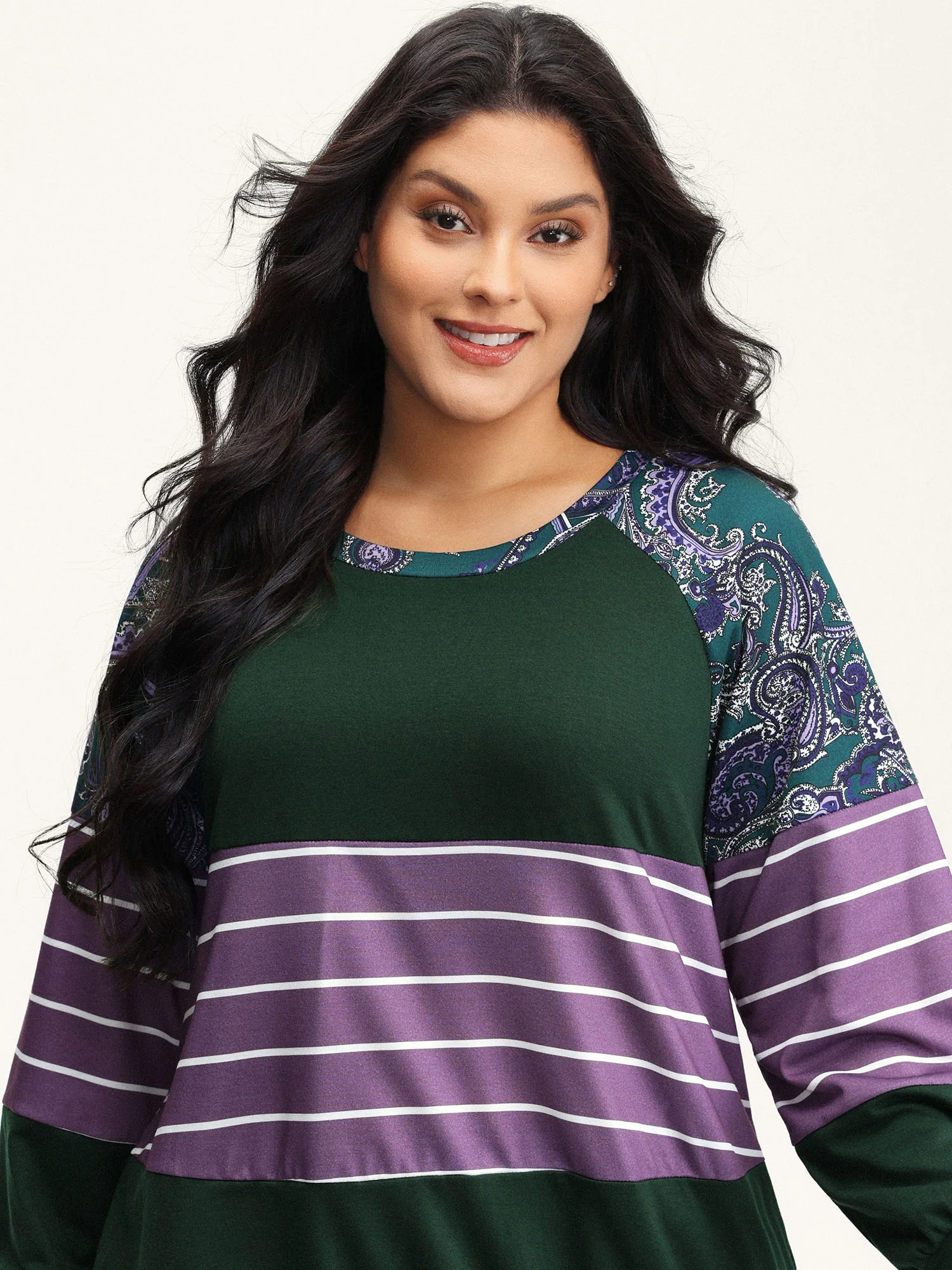 Supersoft Colorblock Paisley Print Sweatshirt - Image 17