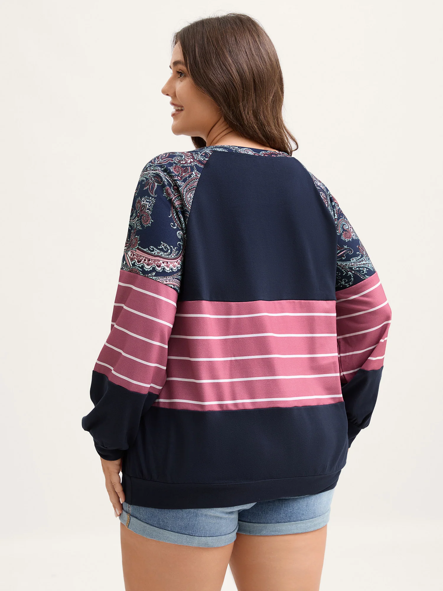 Supersoft Colorblock Paisley Print Sweatshirt - Image 4