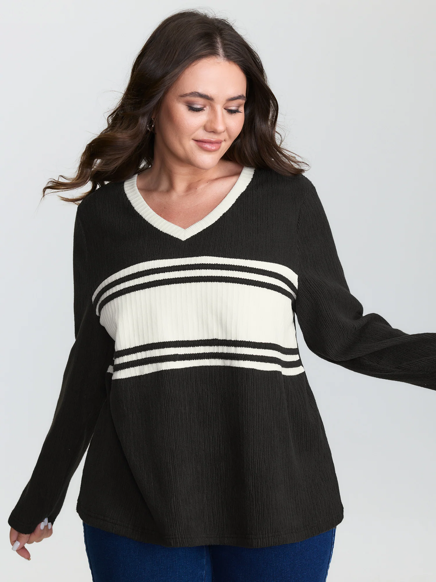 Supersoft Colorblock Textured Sweatshirt - Image 2