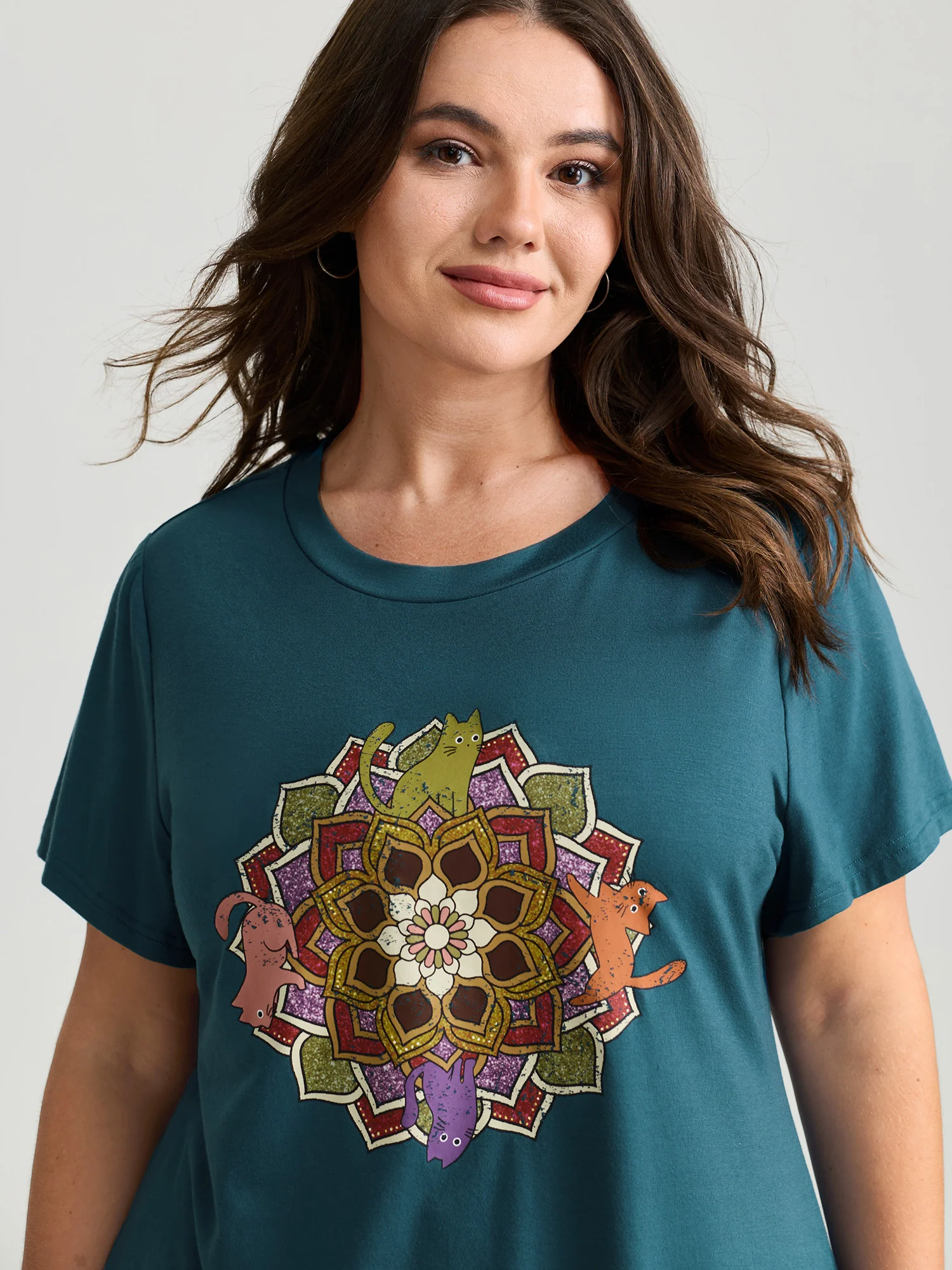 Supersoft Colorful Cats Print T-Shirt - Image 2