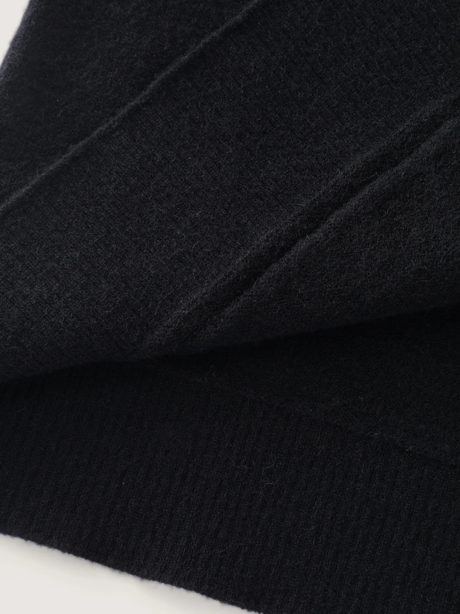 Supersoft Contrast Trim Pocketed Cardigan - Image 9