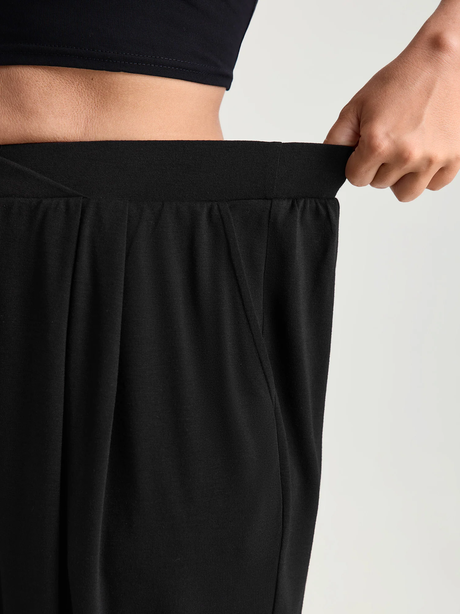 Supersoft Cropped Jogger Pants - Image 4