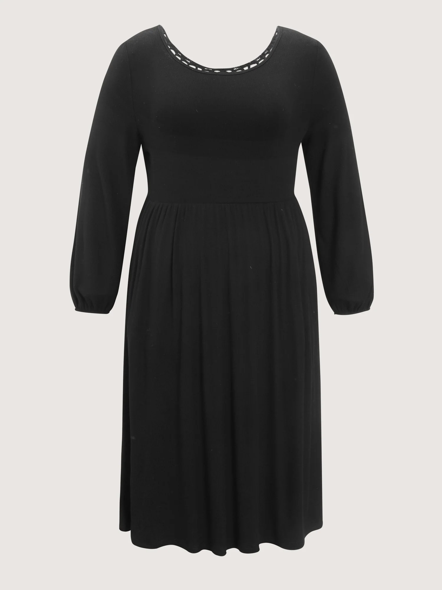 Supersoft Cut-Out Back Round Neck Midi Dress - Image 9