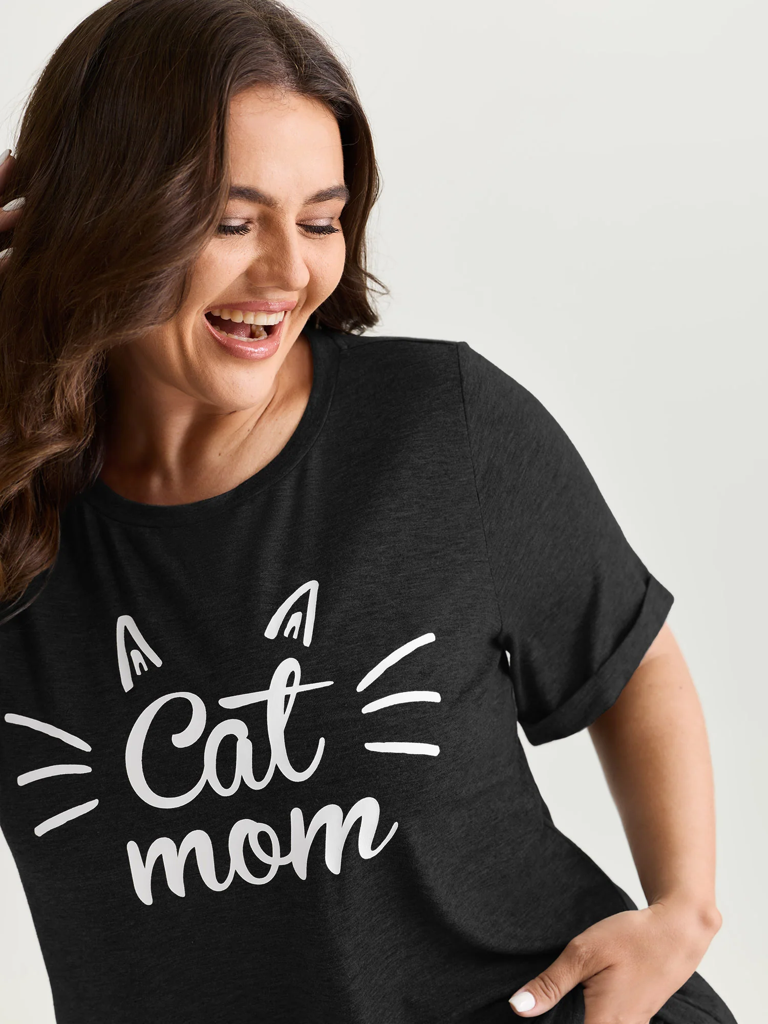Supersoft Cute Cat Mom Round Neck T-Shirt - Image 9