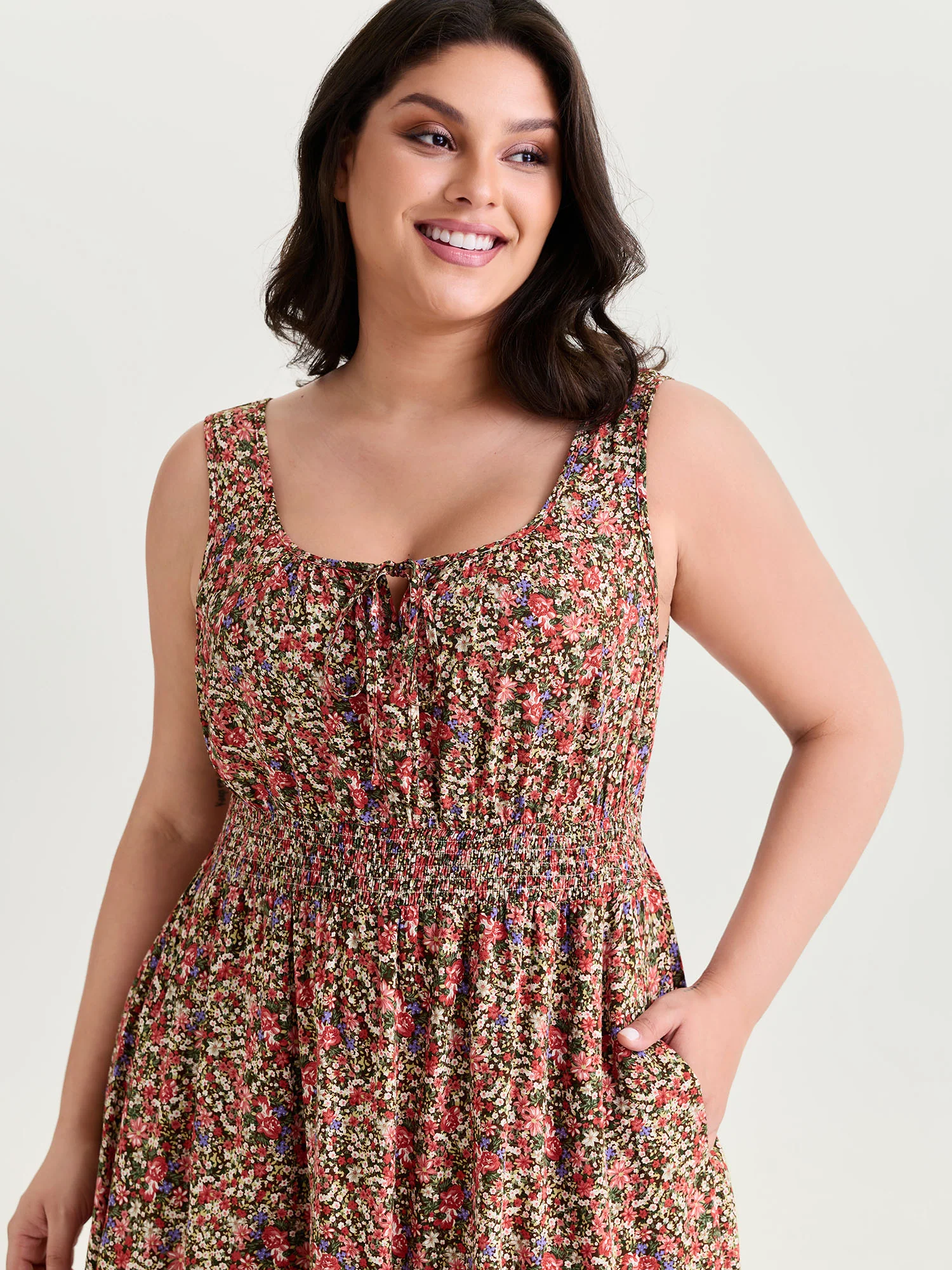 Supersoft Ditsy Floral Print Shirred Midi Dress - Image 2