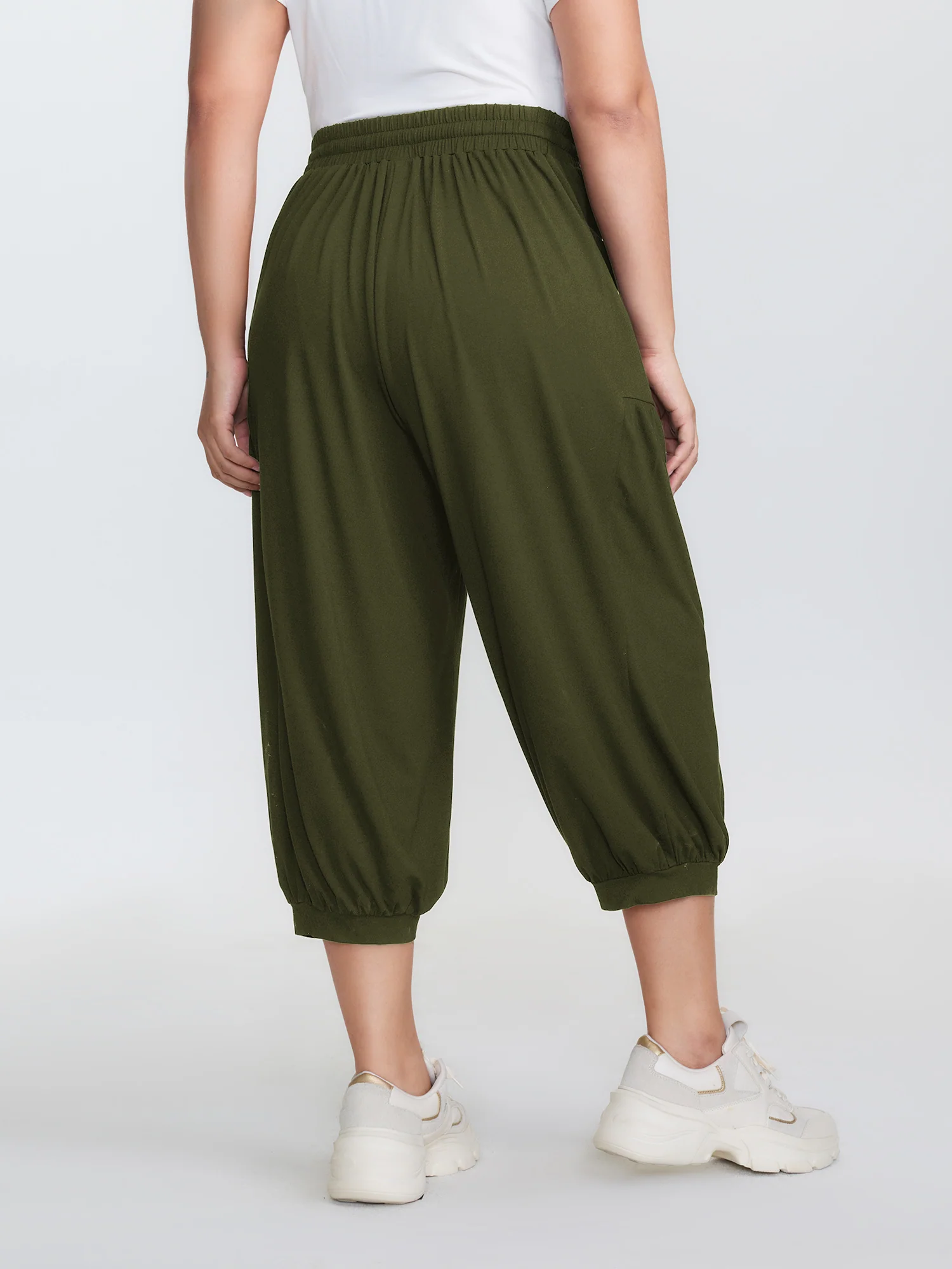 Supersoft Drawstring Cropped Jogger Pants - Image 24