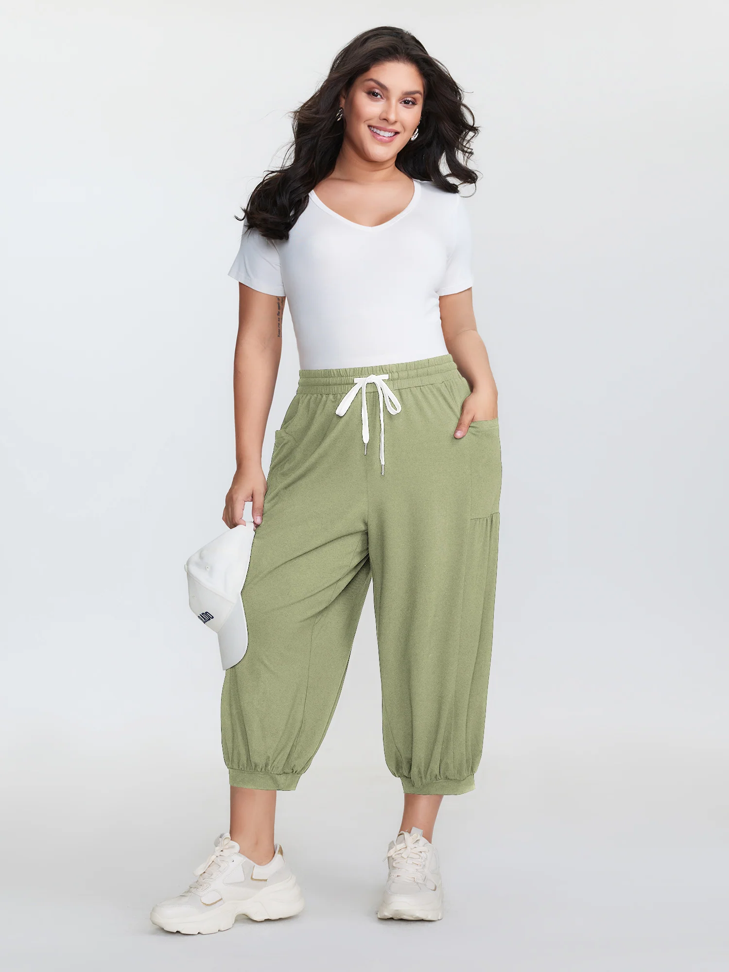 Supersoft Drawstring Cropped Jogger Pants - Image 36