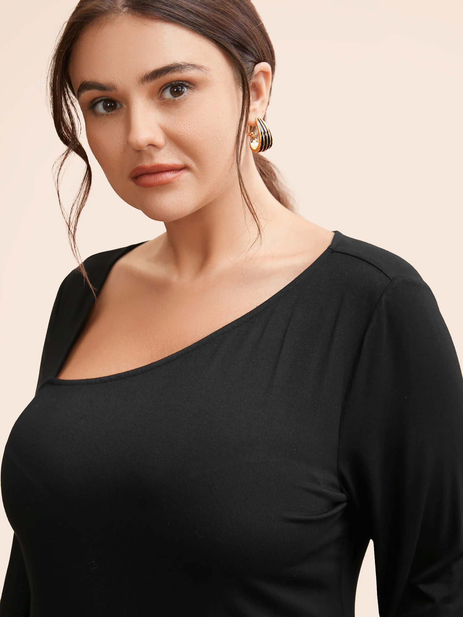 Supersoft Essentials Asymmetrical Neckline T-shirt - Image 5