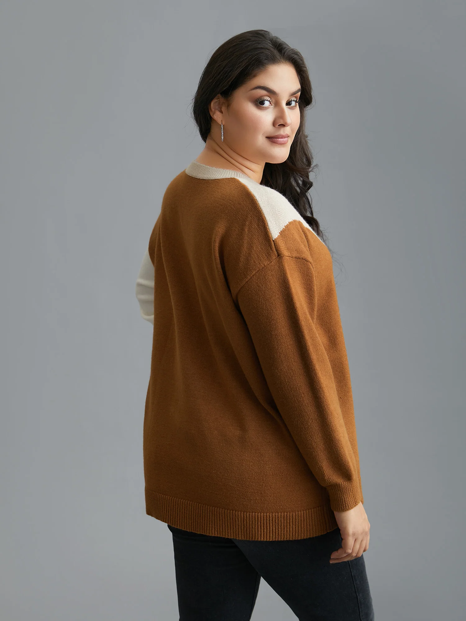 Supersoft Essentials Color Block Crew Neck Pullover - Image 2