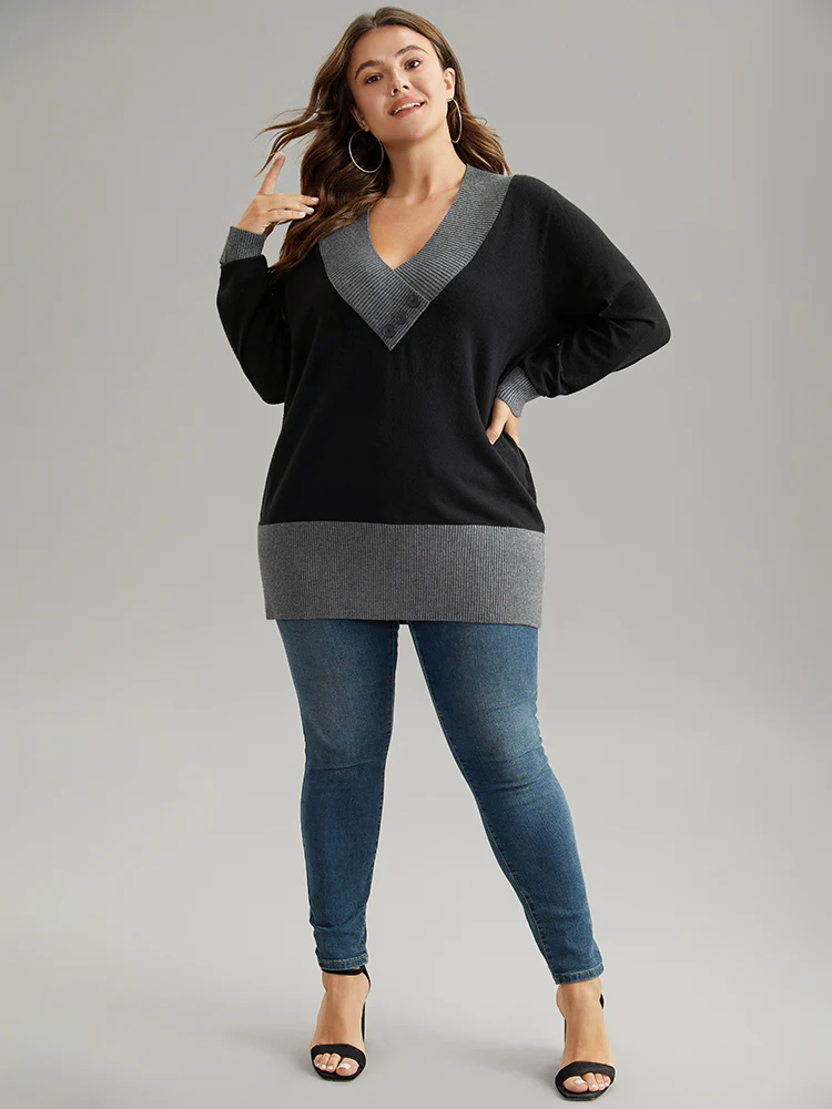 Supersoft Essentials Contrast Deep V Neck Button Detail Pullover - Image 7