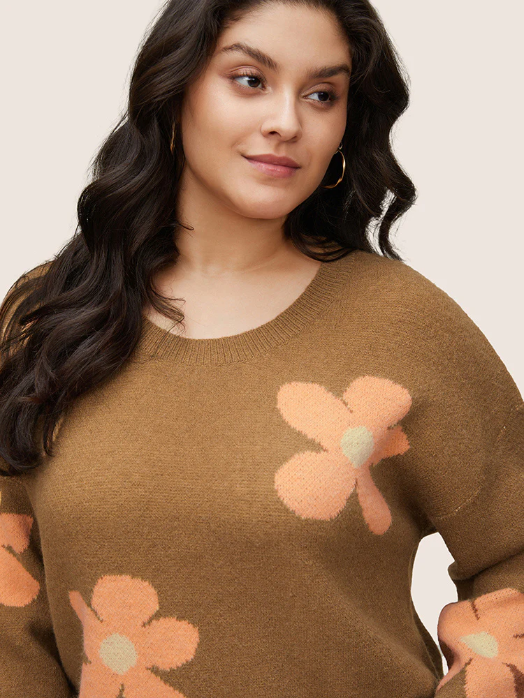 Supersoft Essentials Drop Shoulder Floral Jacquard Pullover - Image 4