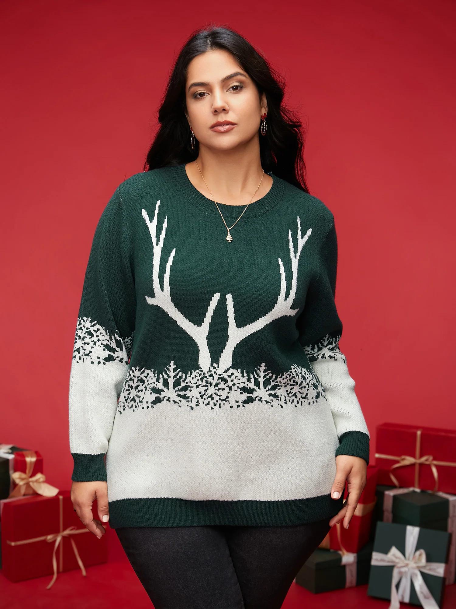 Supersoft Essentials Frosty Deer Pattern Contrast Color Pullover - Image 3