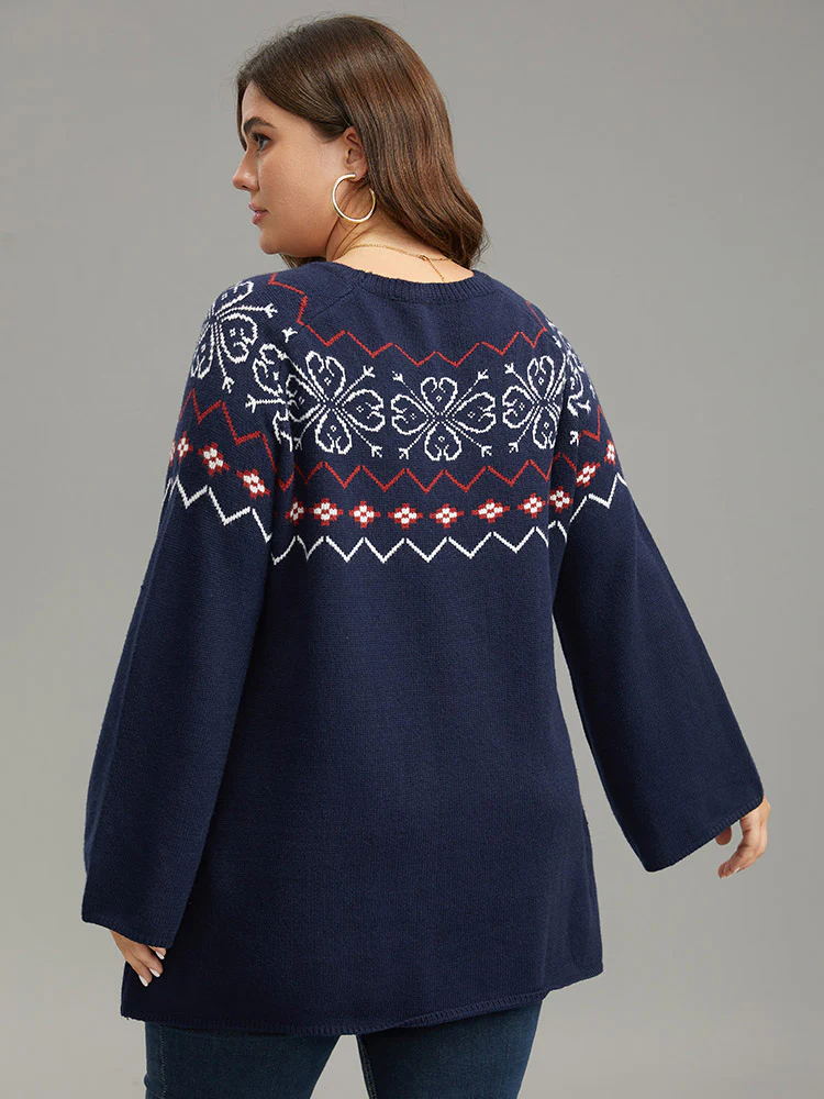 Supersoft Essentials Geometric Bell Sleeve Pullover - Image 2