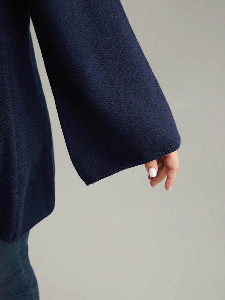 Supersoft Essentials Geometric Bell Sleeve Pullover - Image 7
