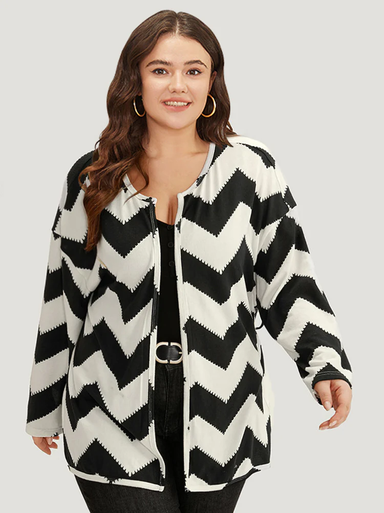 Supersoft Essentials Halloween Geometric Belted Kimono - Image 5
