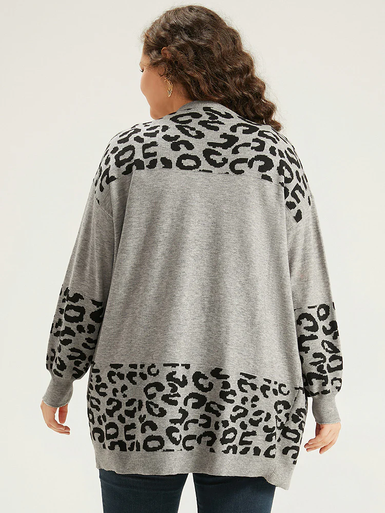 Supersoft Essentials Leopard Contrast Elastic Cuffs Pullover - Image 2