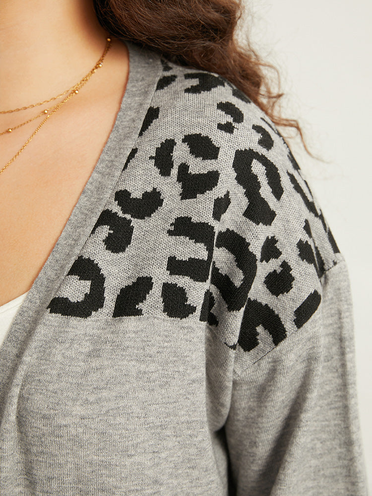 Supersoft Essentials Leopard Contrast Elastic Cuffs Pullover - Image 6