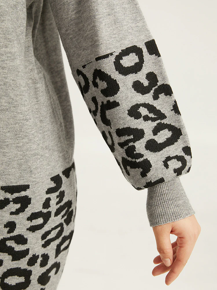Supersoft Essentials Leopard Contrast Elastic Cuffs Pullover - Image 7