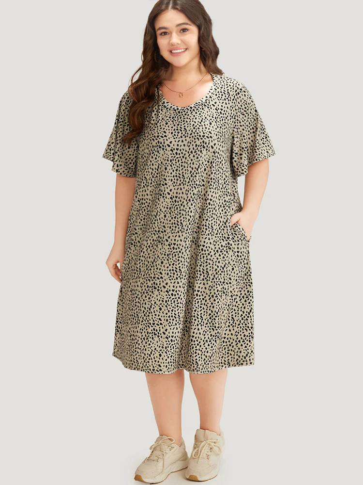 Supersoft Essentials Leopard Print Pocket Crew Neck Flutter Sleeve Dress - Image 4