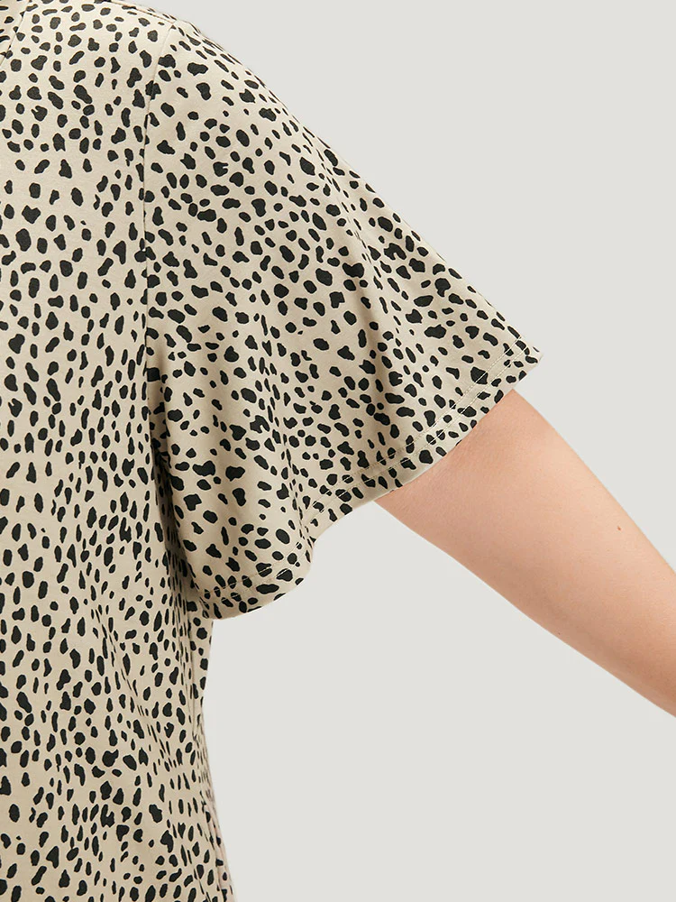 Supersoft Essentials Leopard Print Pocket Crew Neck Flutter Sleeve Dress - Image 7