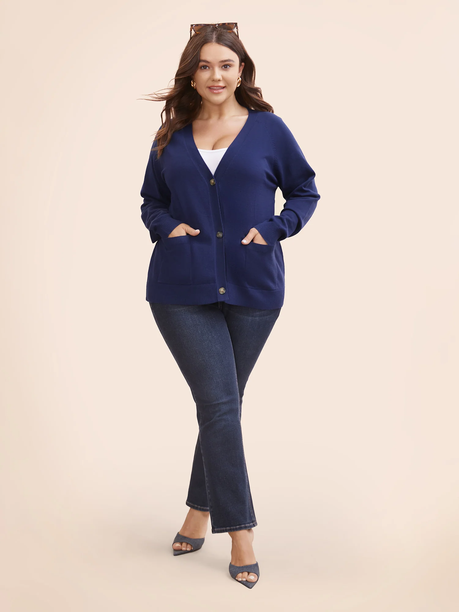 Supersoft Essentials Patched Pocket Raglan Sleeve Cardigan - Image 3