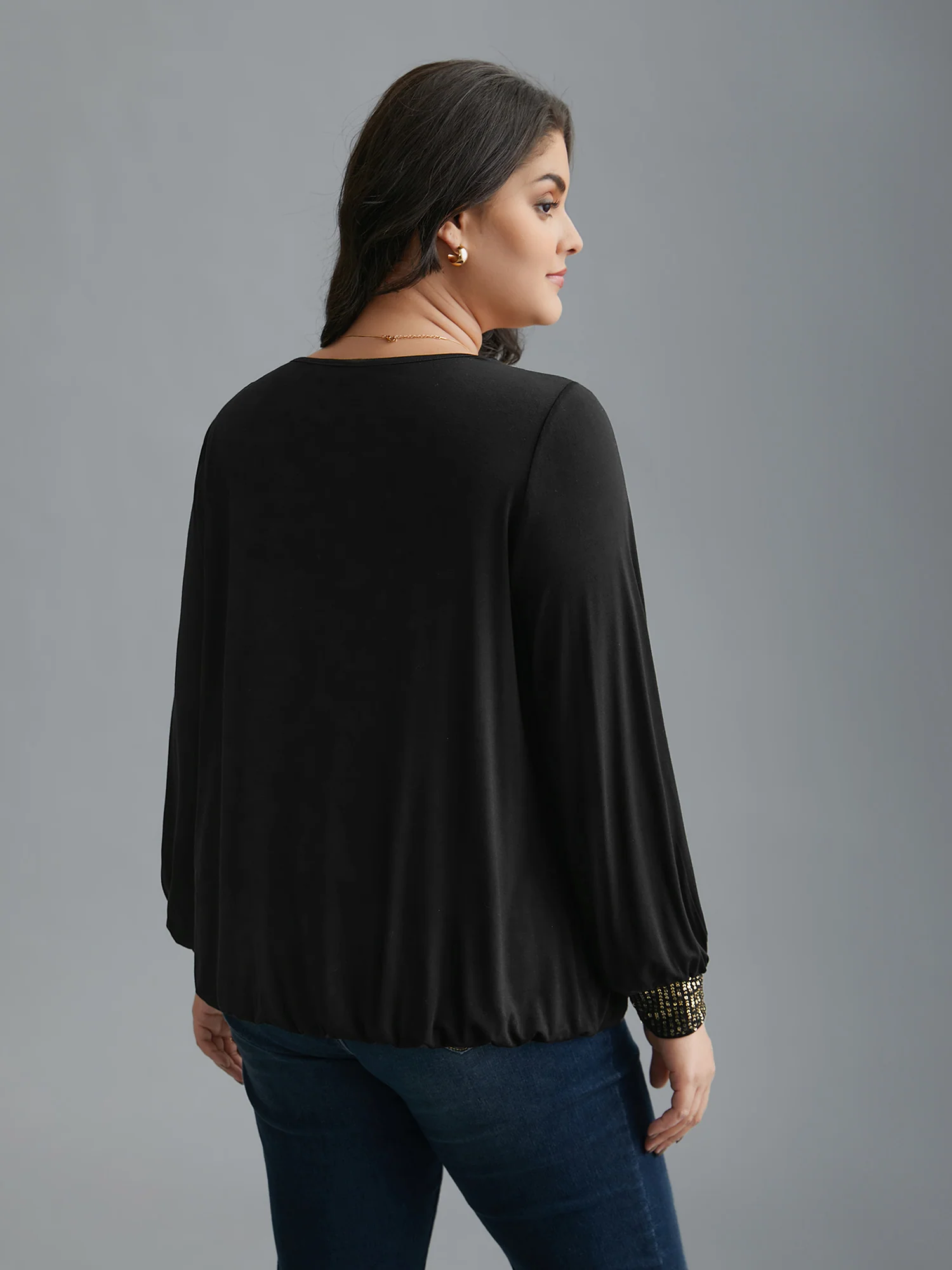 Supersoft Essentials Sequin V-Neck T-shirt - Image 4