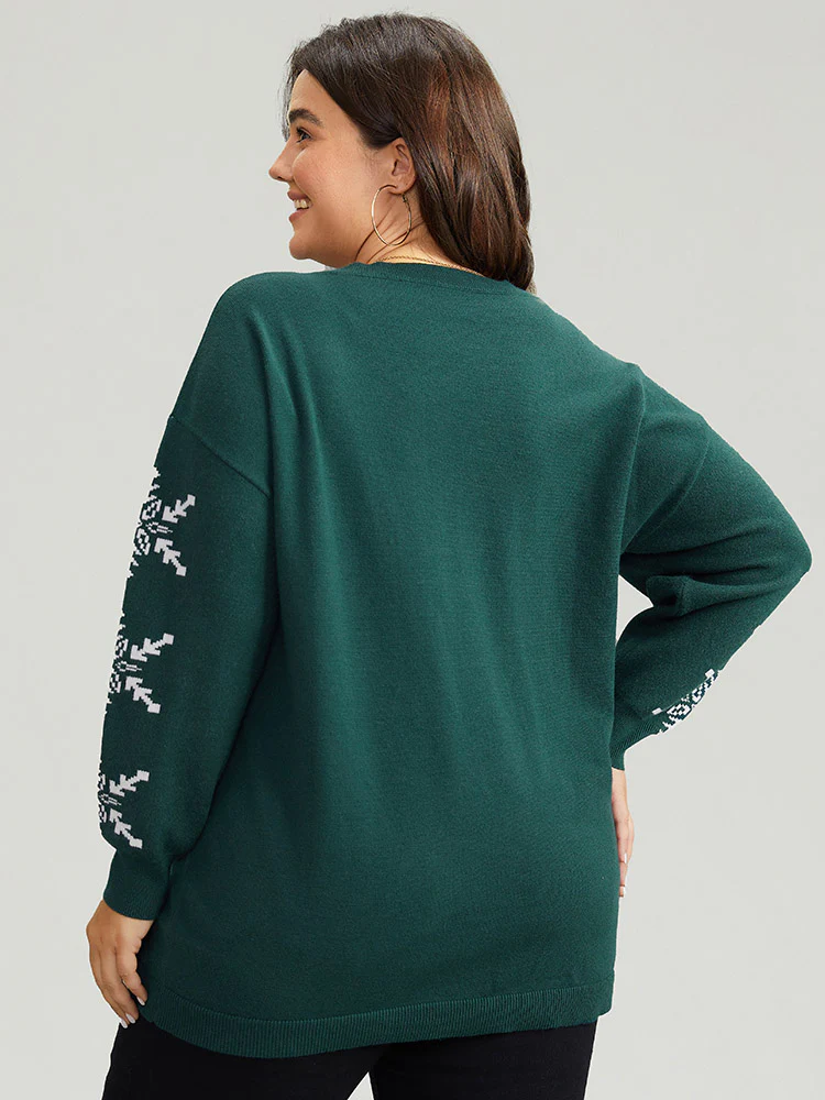 Supersoft Essentials Snowflake Print V Neck Pullover - Image 2