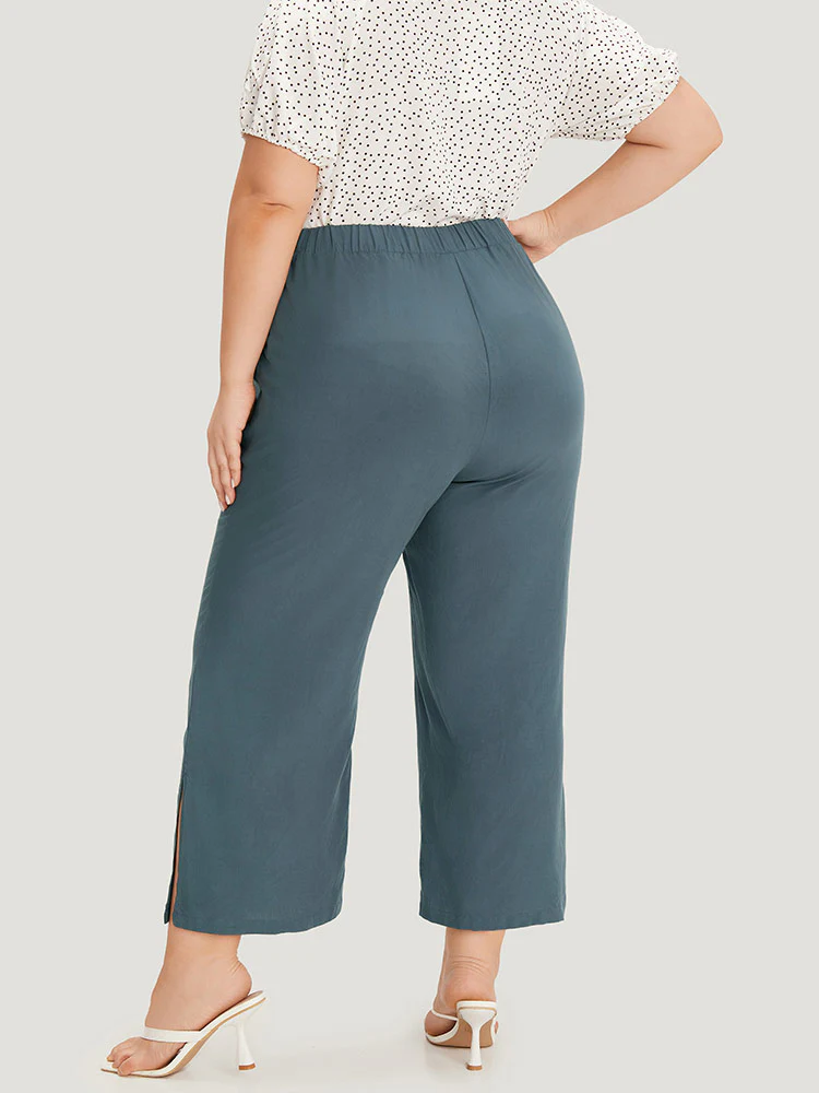 Supersoft Essentials Solid Patched Pocket Split Side Pants - Image 2