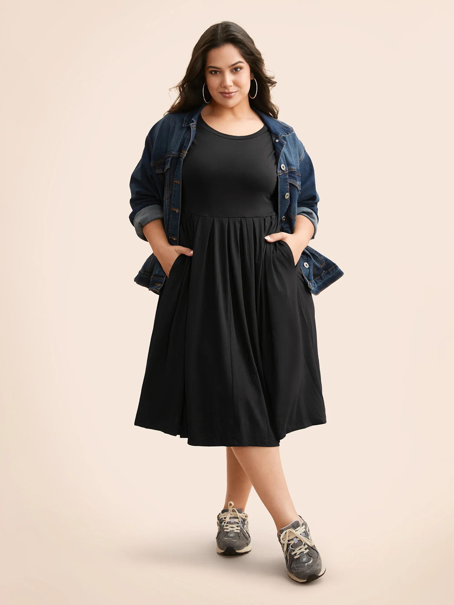 Supersoft Essentials Solid Pleated Round Neck Midi Dress - Image 2