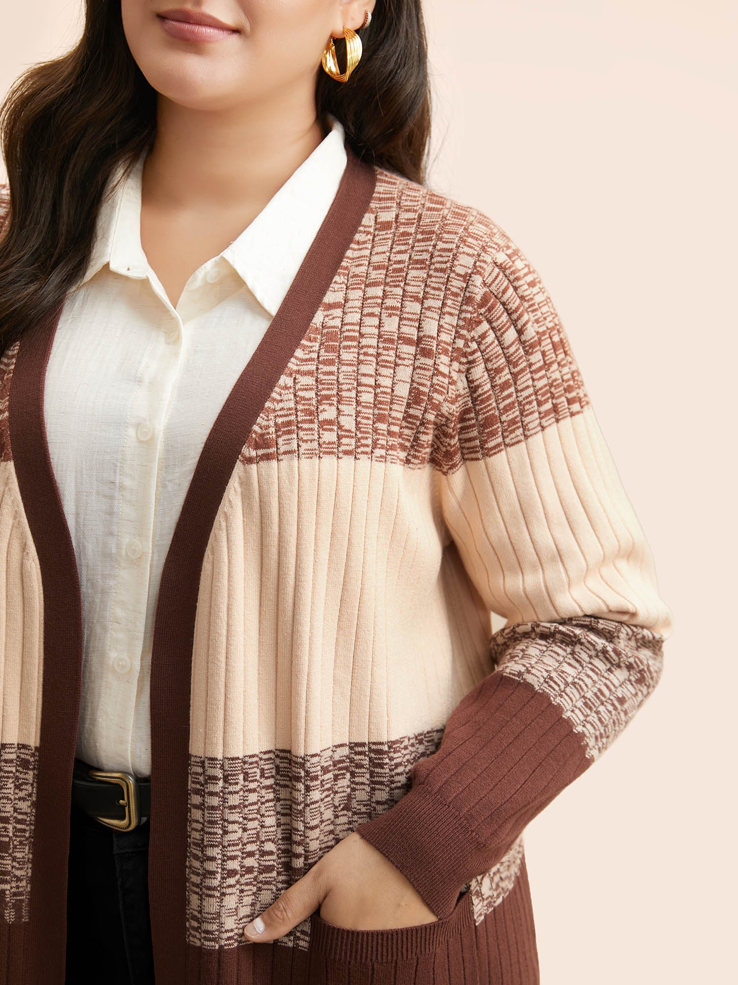 Supersoft Essentials Textured Colorblock Contrast Cardigan - Image 4