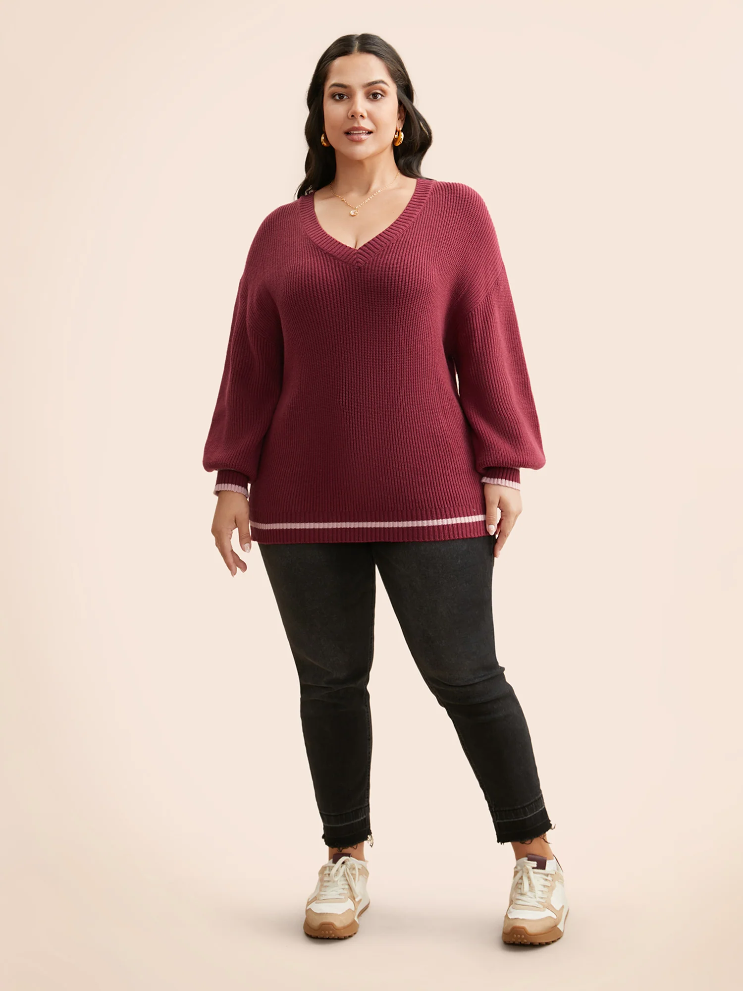 Supersoft Essentials V Neck Contrast Trim Pullover - Image 3