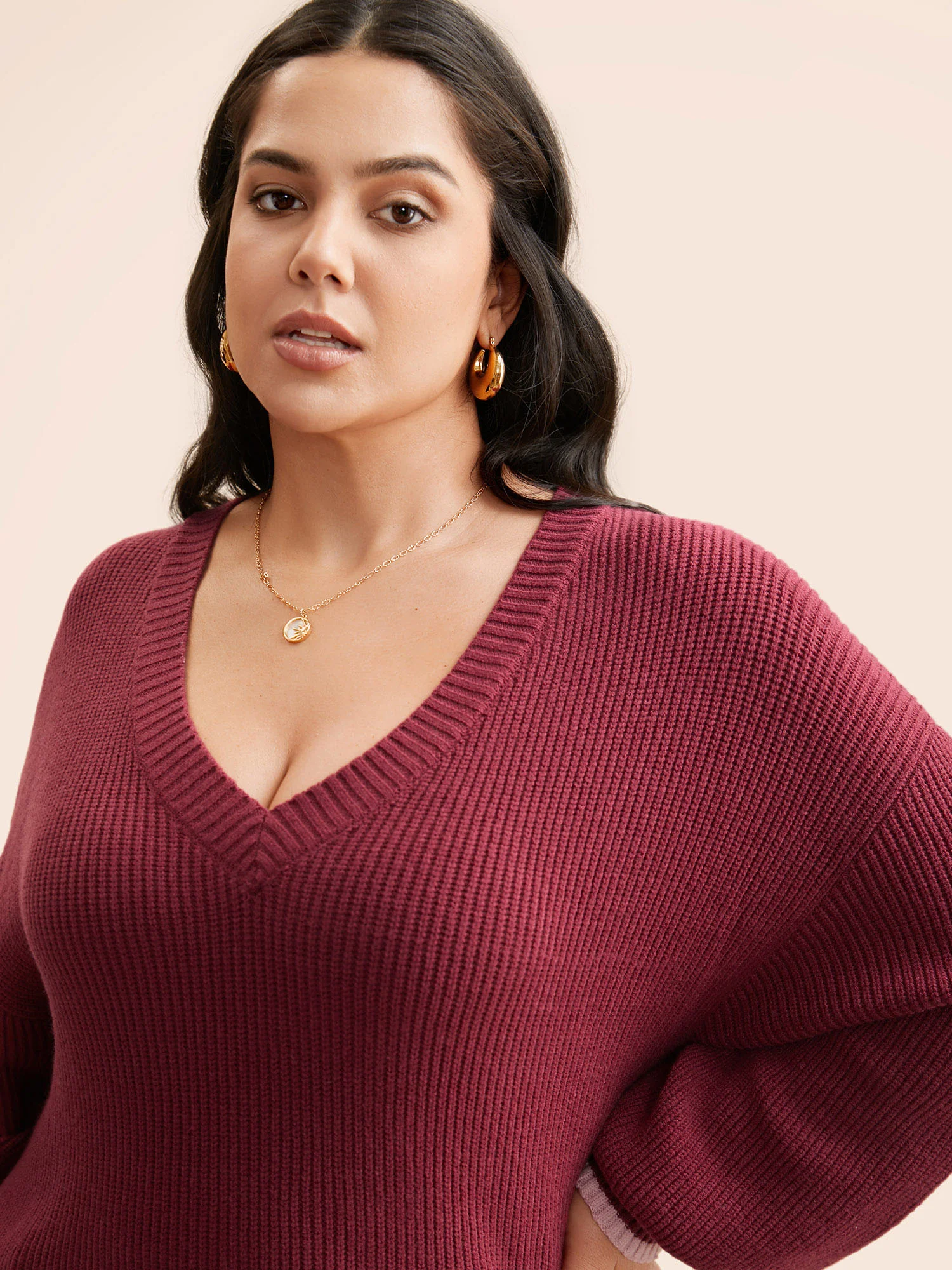 Supersoft Essentials V Neck Contrast Trim Pullover - Image 4