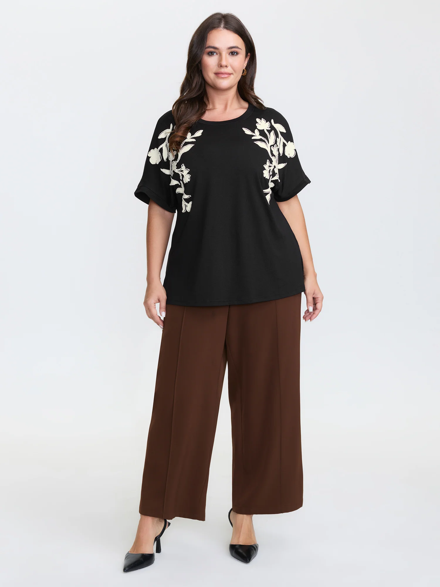 Supersoft Floral Embroidered Round Neck T-Shirt - Image 3